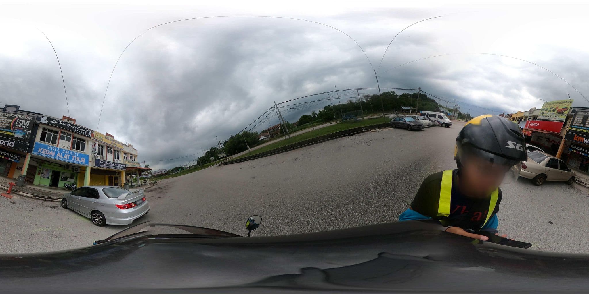 Street view near Lexis Hibiscus Port Dickson, Kampung Teluk Kemang — © ahlang2 (CC BY-SA · Mapillary)