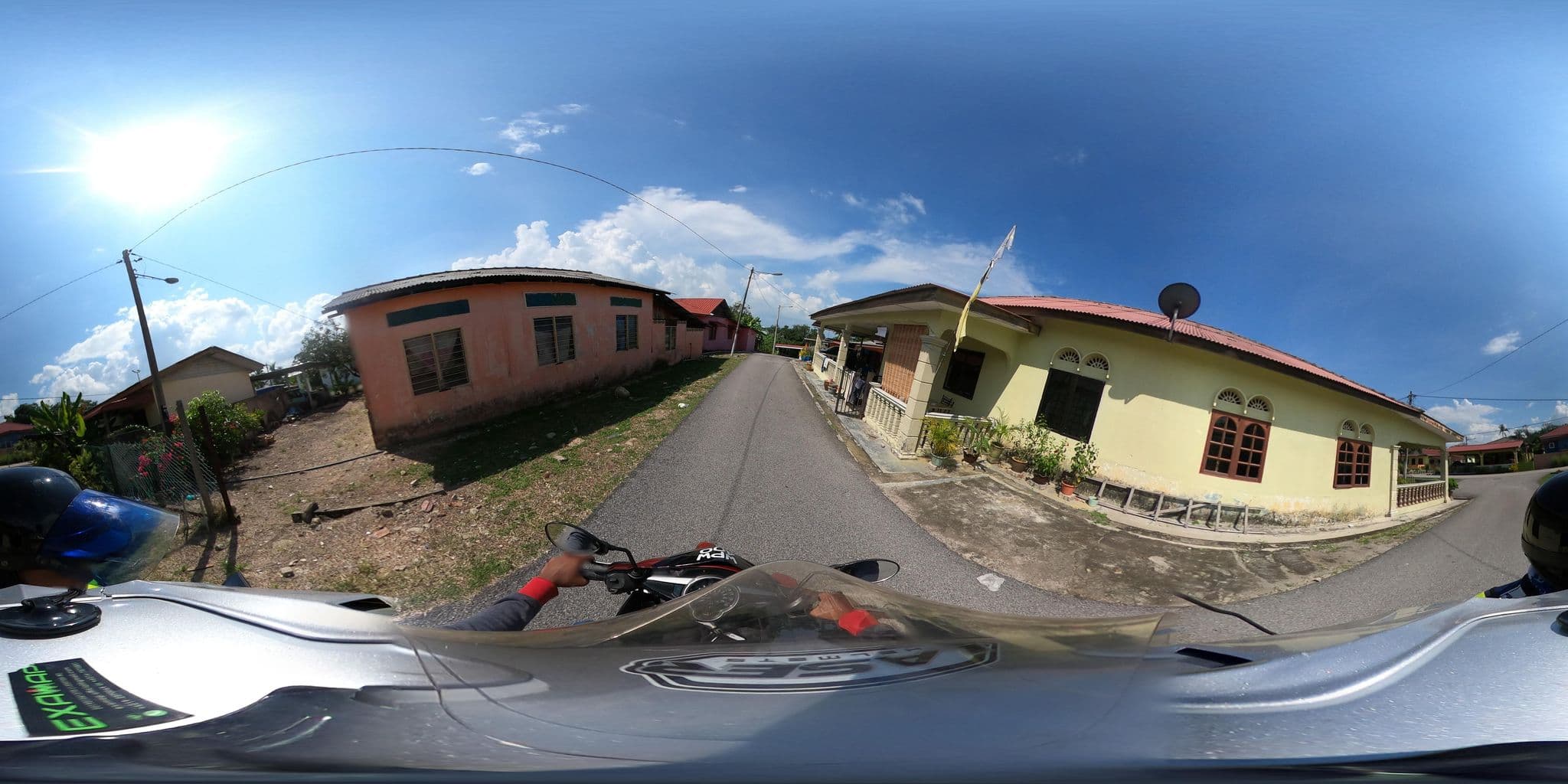 Street view near KM Chalet, Pasir Panjang — © yoi (CC BY-SA · Mapillary)