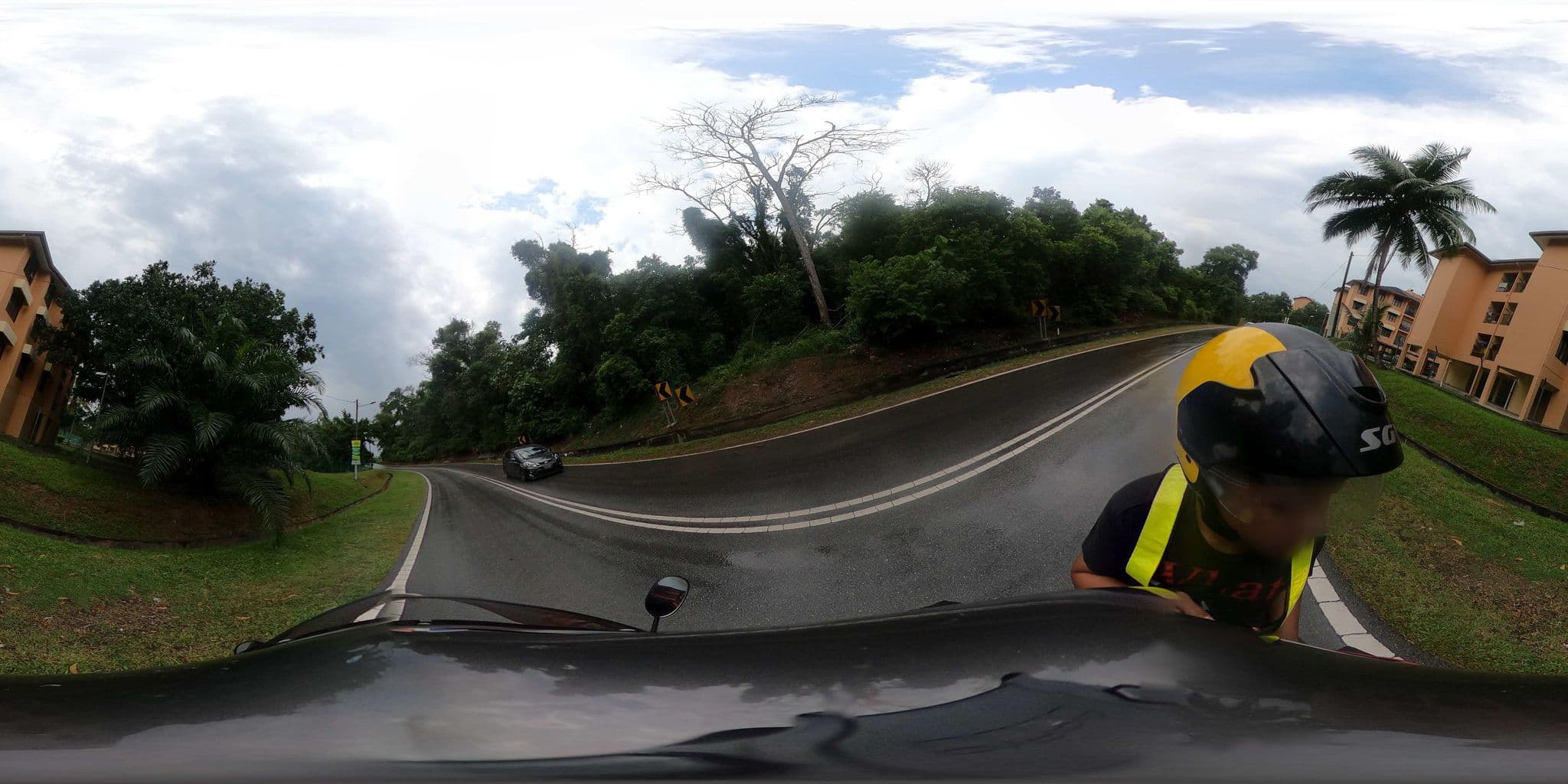 Street view near The Cottage Homes PD, Kampung Teluk Kemang — © ahlang2 (CC BY-SA · Mapillary)