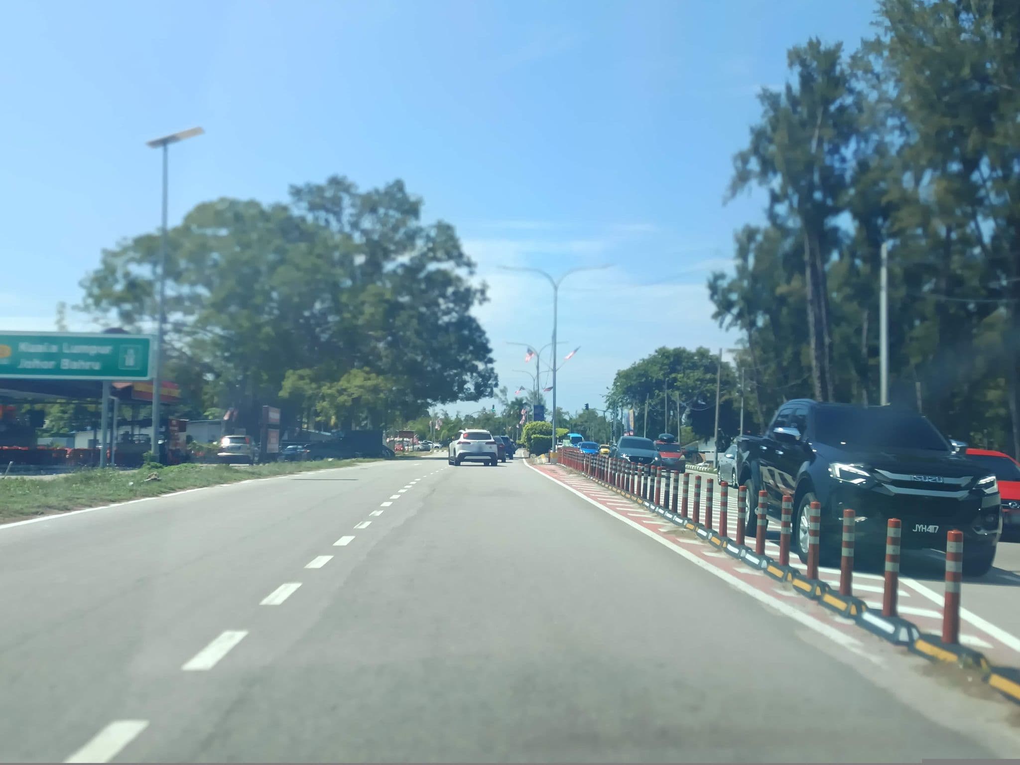 Street view near Ancasa Hotel & Spa Port Dickson, Kampung Sirusa — © YikQin (CC BY-SA · Mapillary)