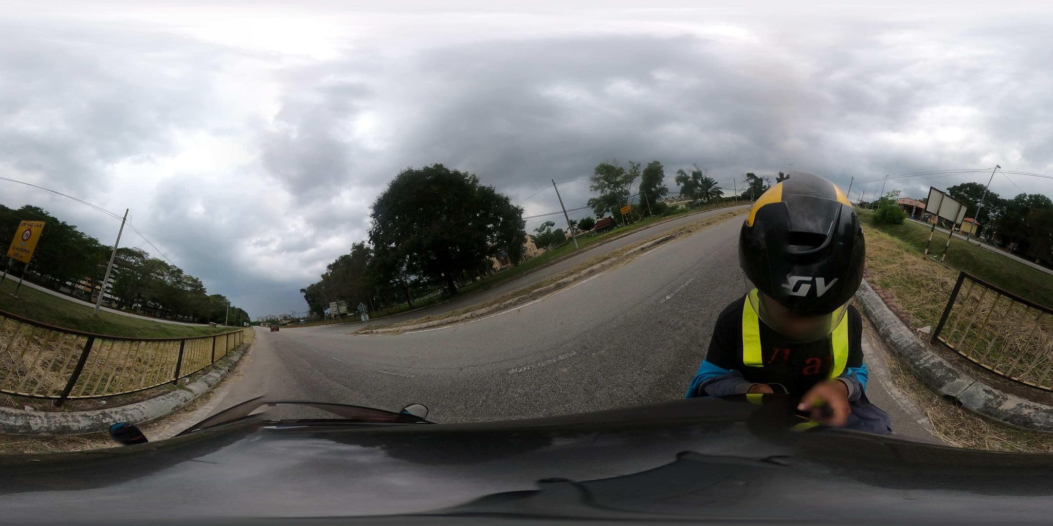Street view near Cocobay PD, Kampung Teluk Kemang — © ahlang2 (CC BY-SA · Mapillary)