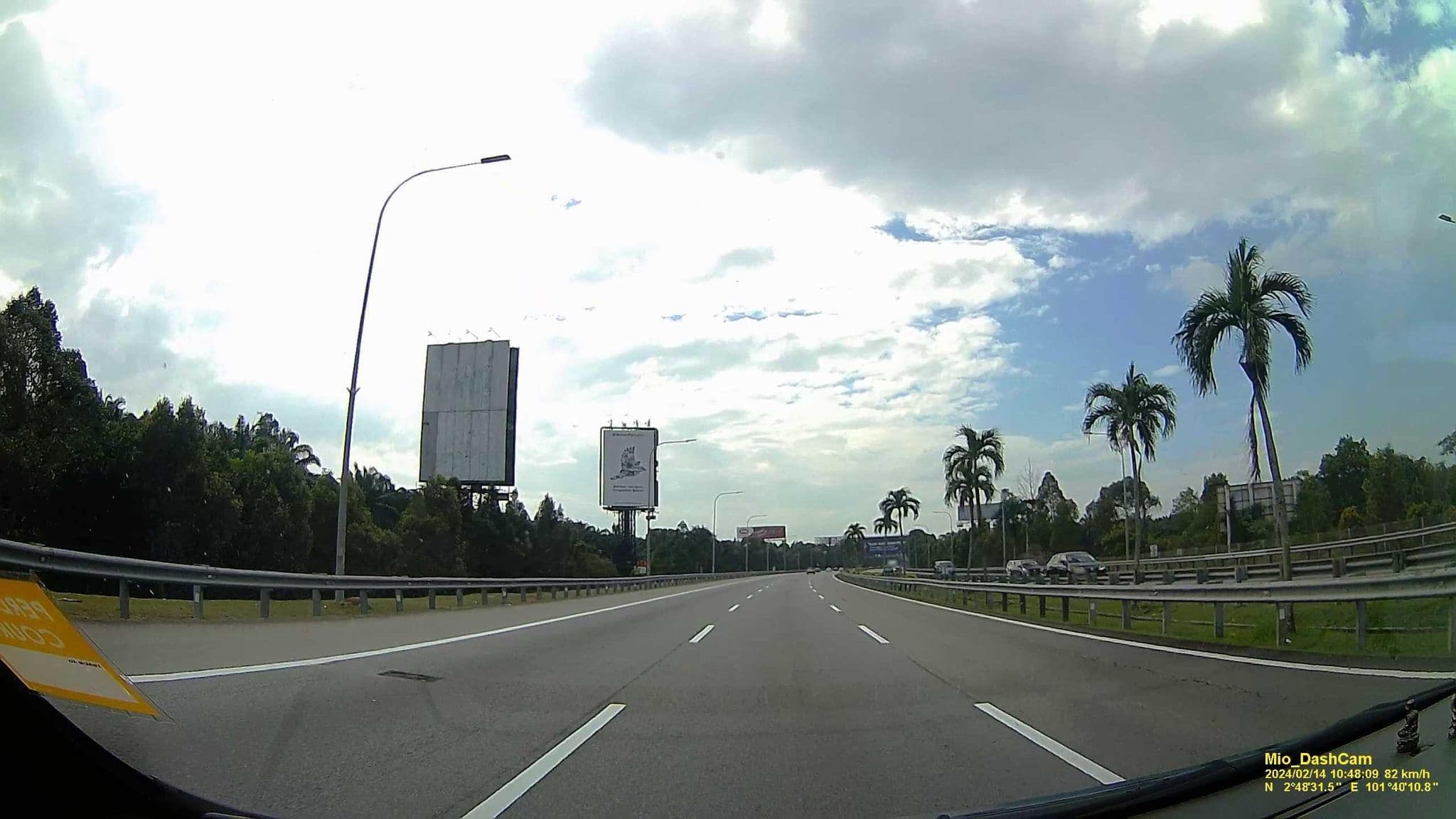 Street view near Kings Land Waikoloa, Kota Warisan — © hcyen (CC BY-SA · Mapillary)