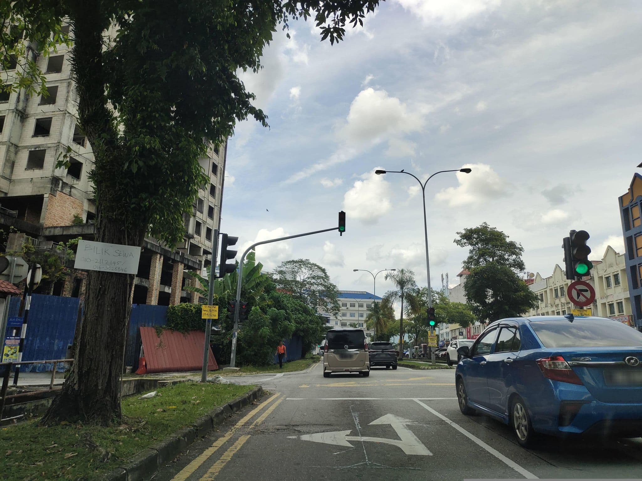 Street view near Ming Mutiara Hotel, Seremban, Seremban — © zh9567 (CC BY-SA · Mapillary)