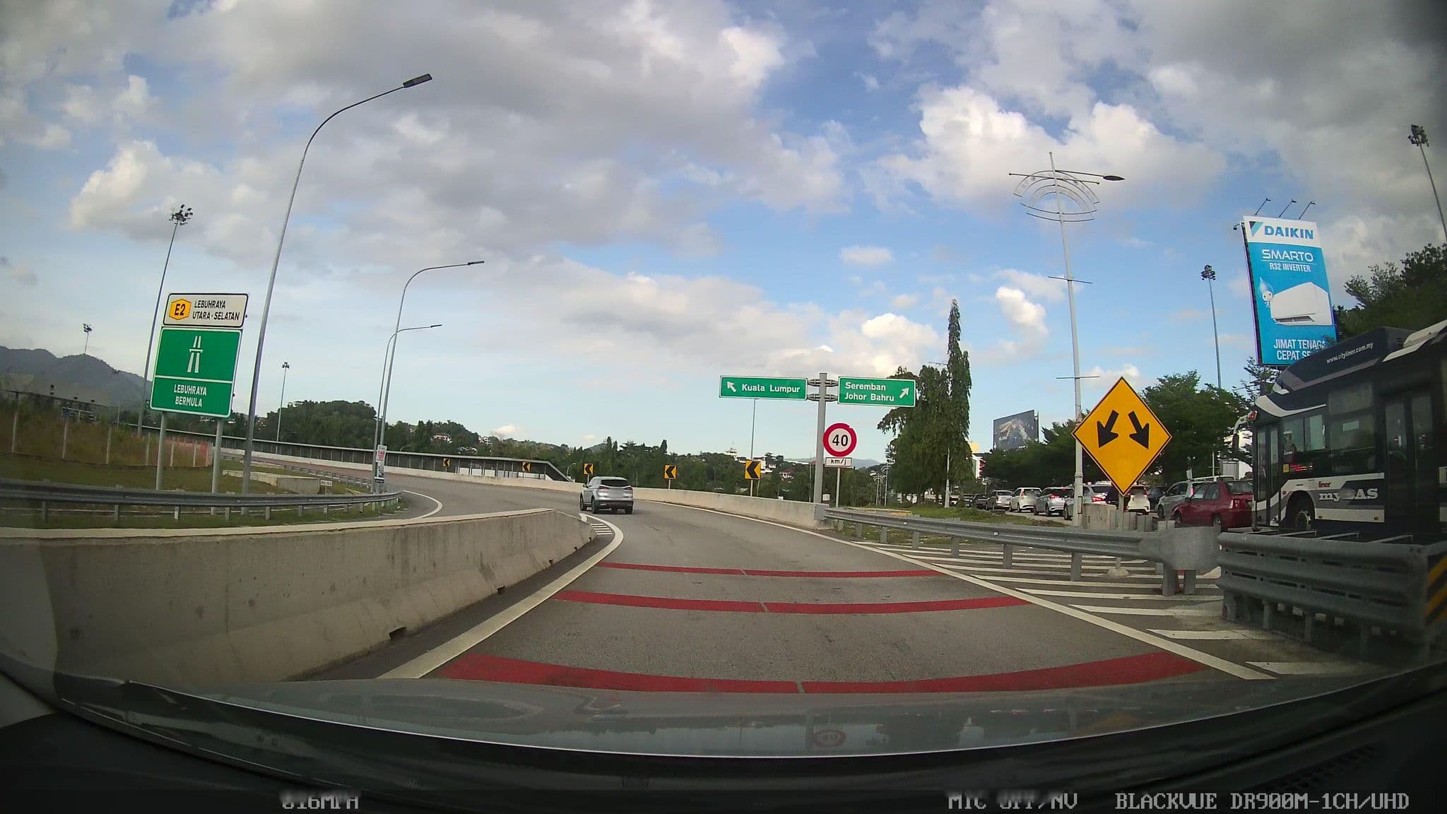 Street view near Hotel Villa Seremban, Seremban 2 — © kaart_3 (CC BY-SA · Mapillary)