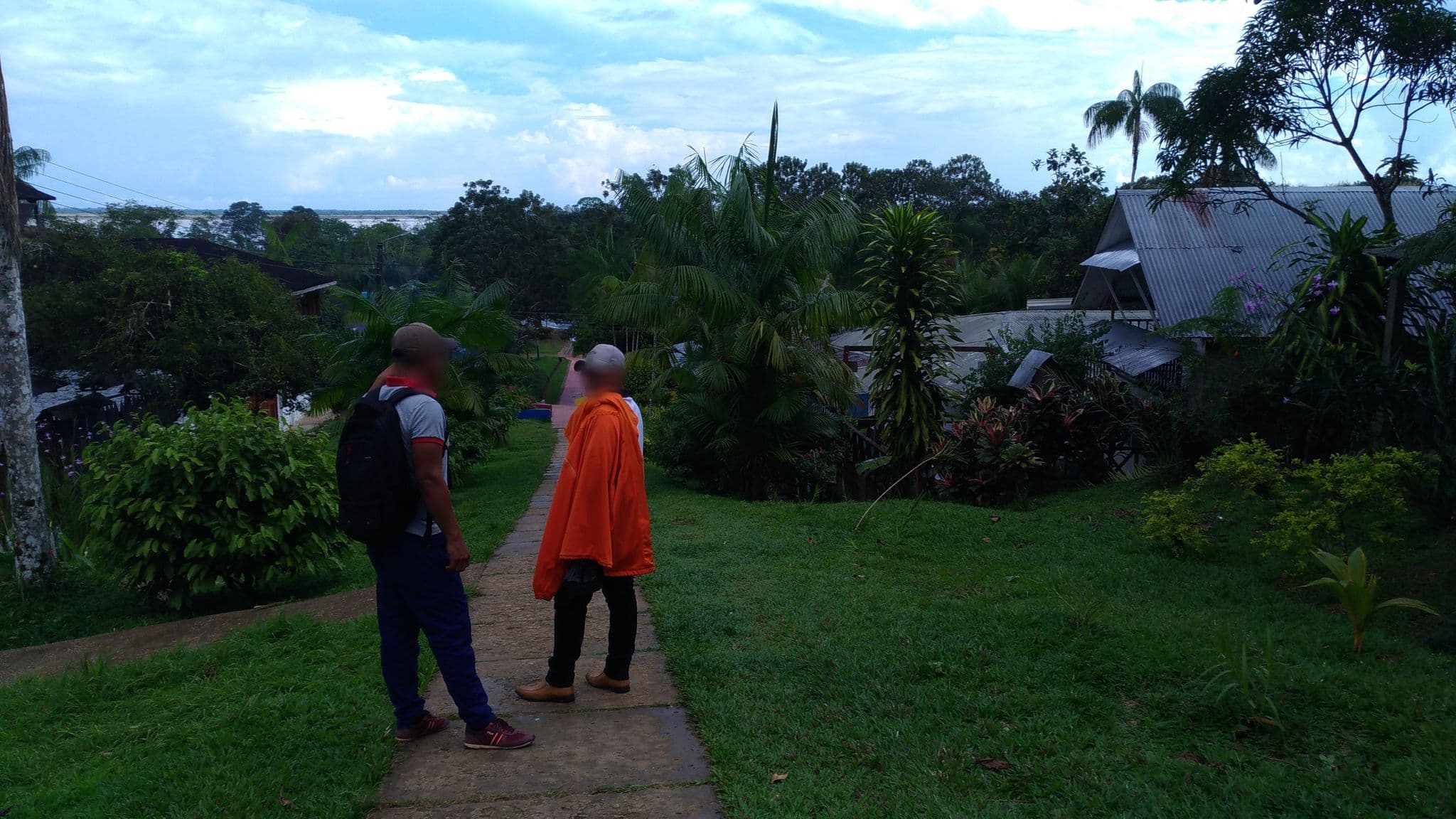 Street view near Lomas del Paiyu, Puerto Nariño — © dsblackburn (CC BY-SA · Mapillary)