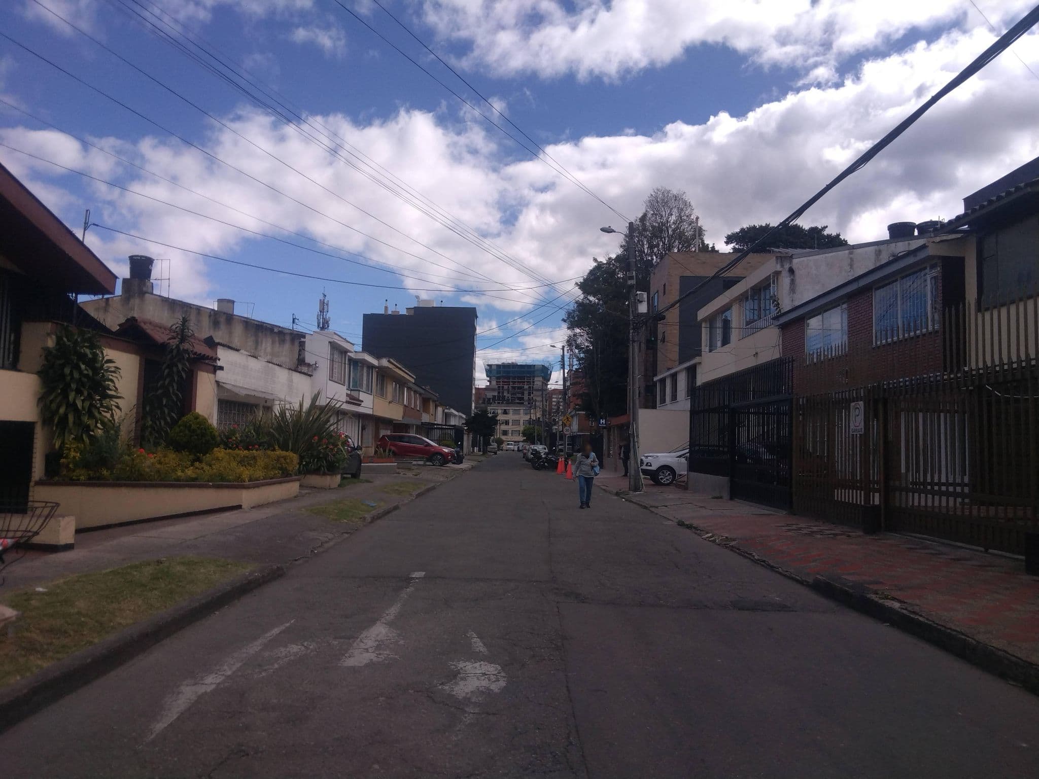 Street view near Hotel Confort Bogotà, Bogotá