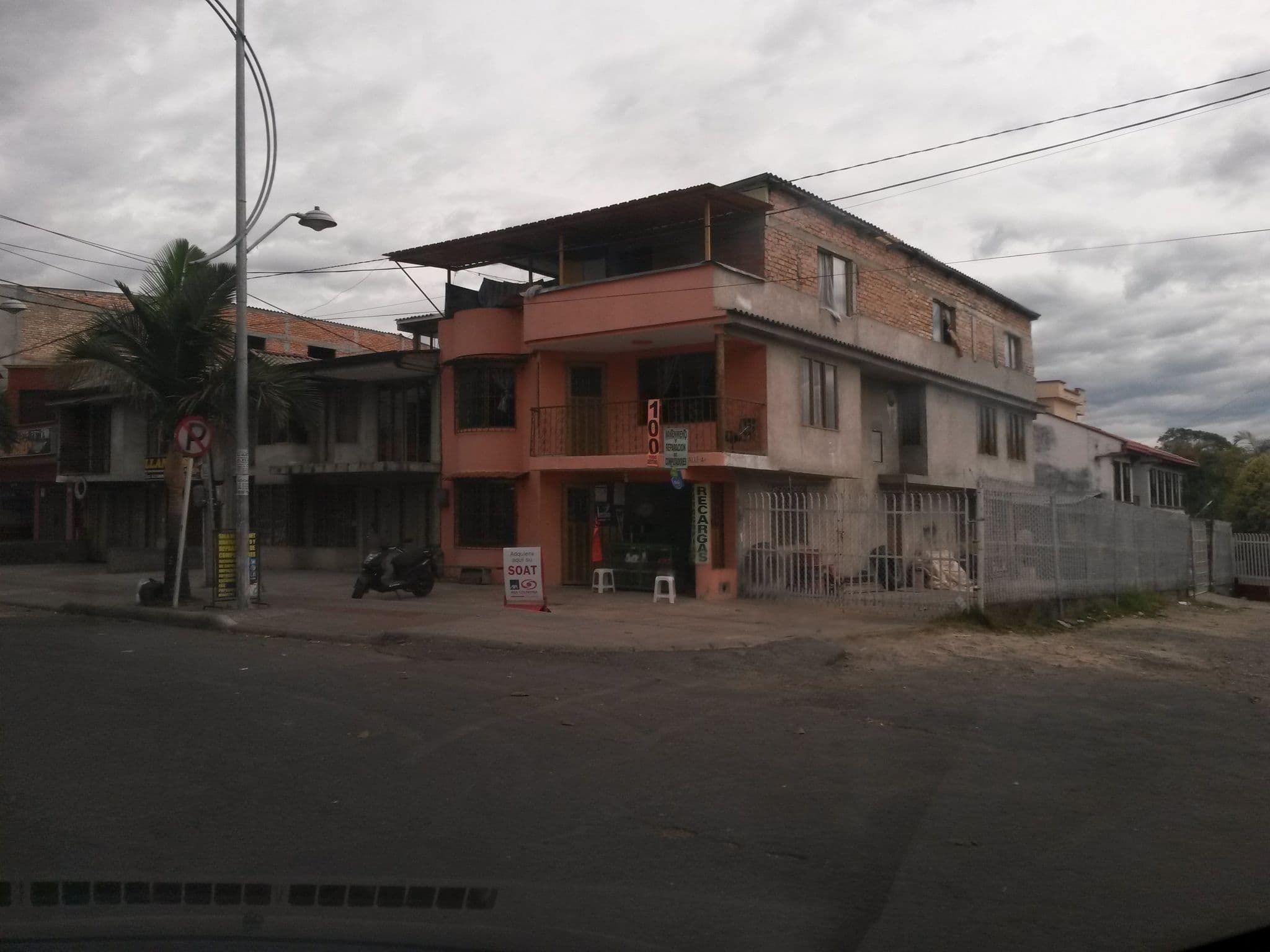Street view near Niyireth, Popayán — © kaxtillo (CC BY-SA · Mapillary)