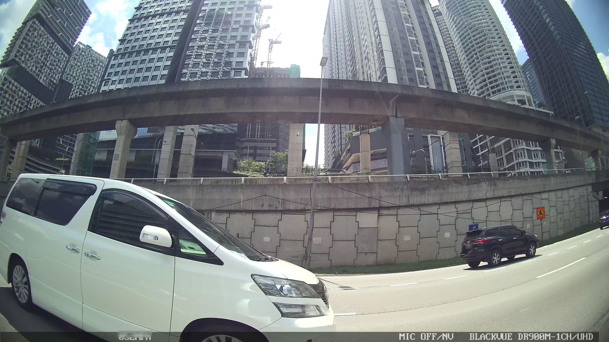 Street view near hotel residence capri, Bukit Kerinchi — © kaart_1 (CC BY-SA · Mapillary)