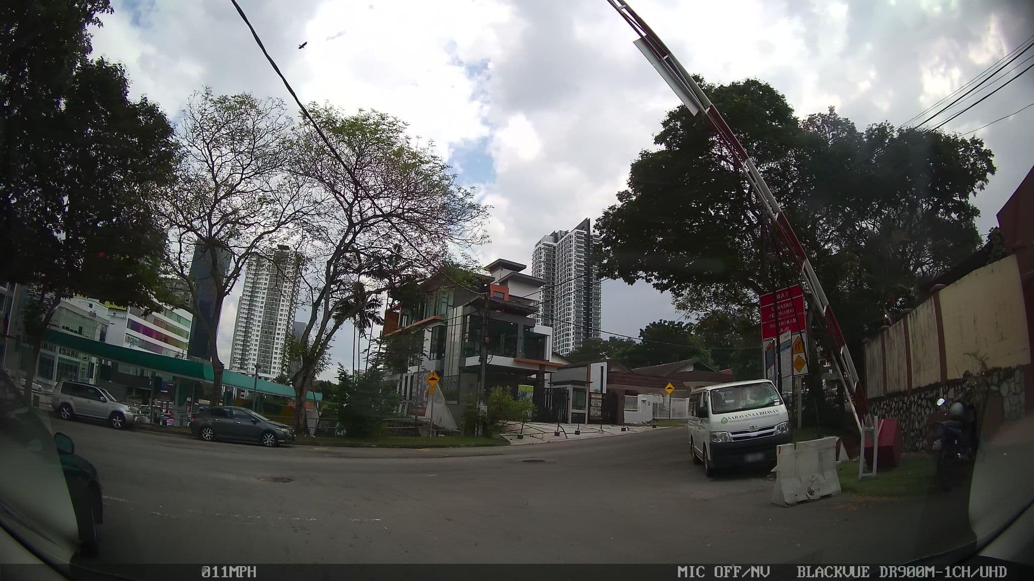 Street view near Gianfranco Zola, Bangsar — © kaart_1 (CC BY-SA · Mapillary)