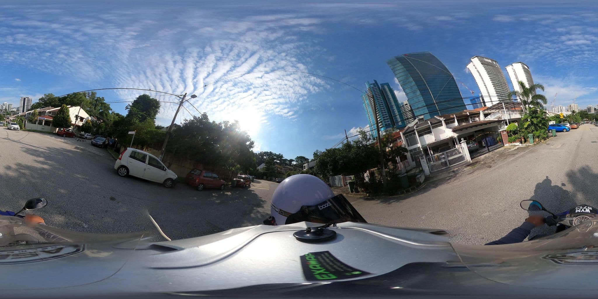 Street view near HaoHao Hotel, Bukit Damansara — © ahlang2 (CC BY-SA · Mapillary)
