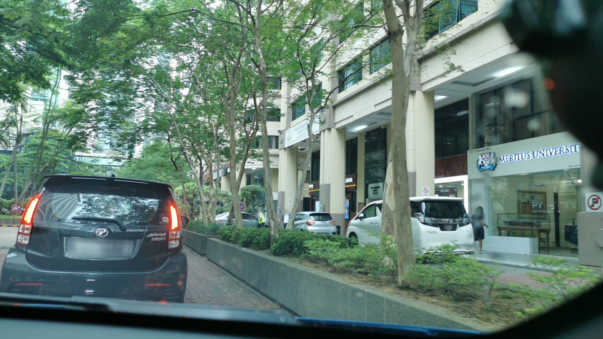 Street view near Level 8, Boulevard Hotel, Seputeh — © sitihazura (CC BY-SA · Mapillary)