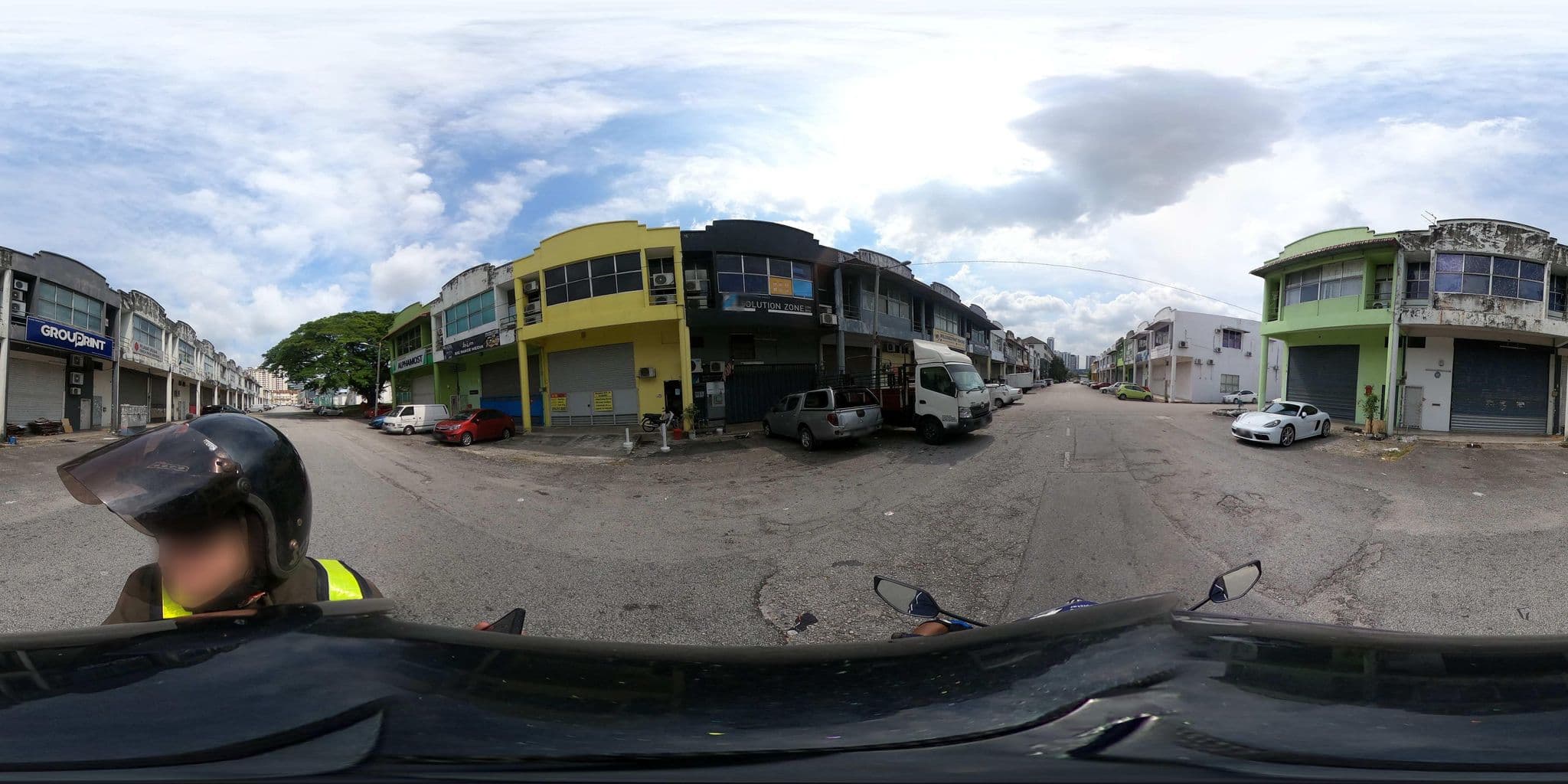 Street view near MataMacamAdaGam, Bukit Jalil — © ahlang2 (CC BY-SA · Mapillary)