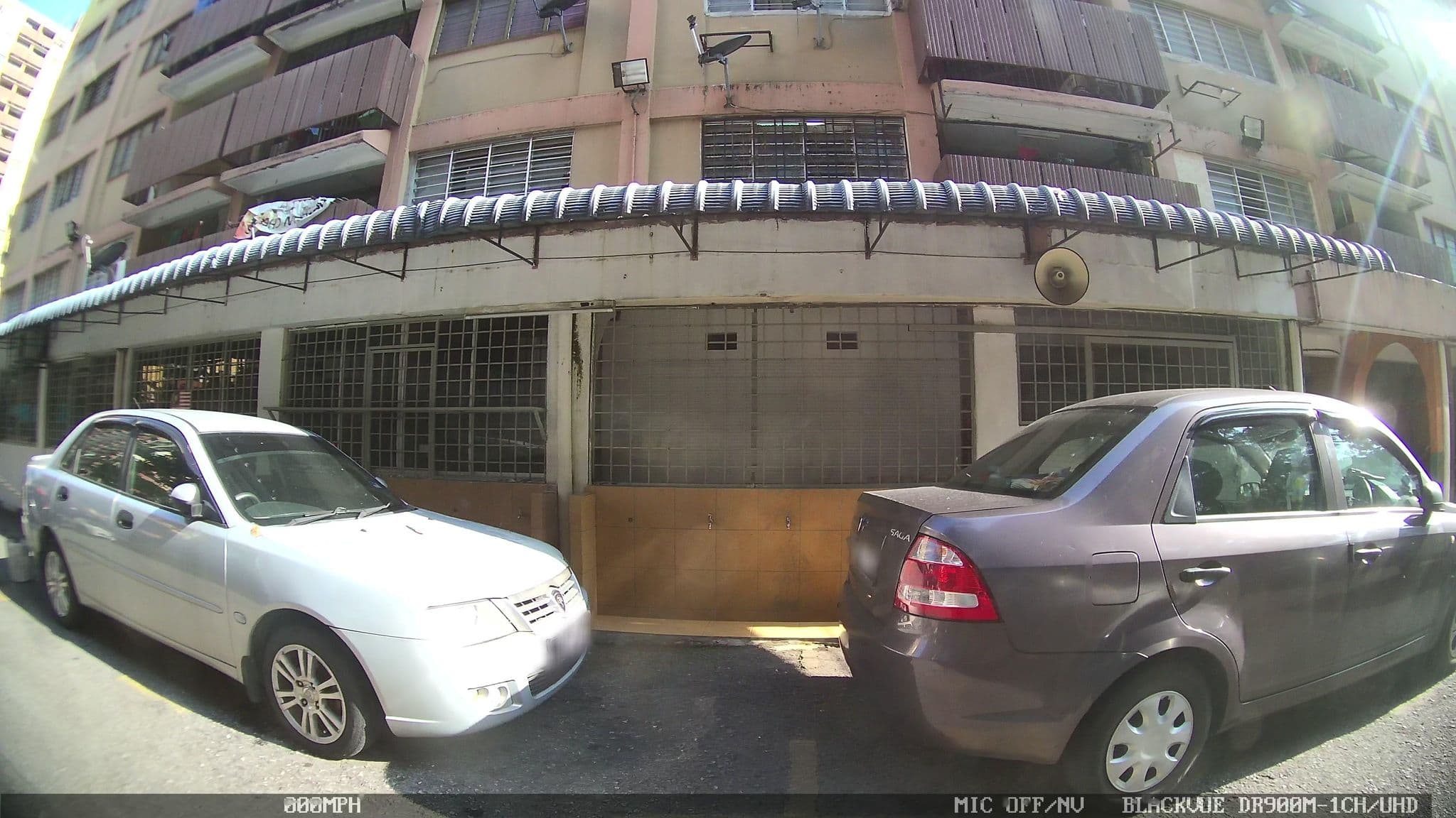 Street view near menari atas meja study, Pudu — © kaart_3 (CC BY-SA · Mapillary)
