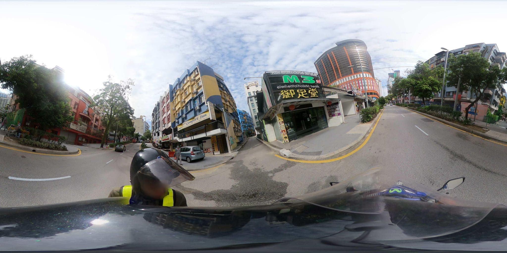 Street view near Red Velvetinn Hotel, Bukit Bintang — © ahlang2 (CC BY-SA · Mapillary)