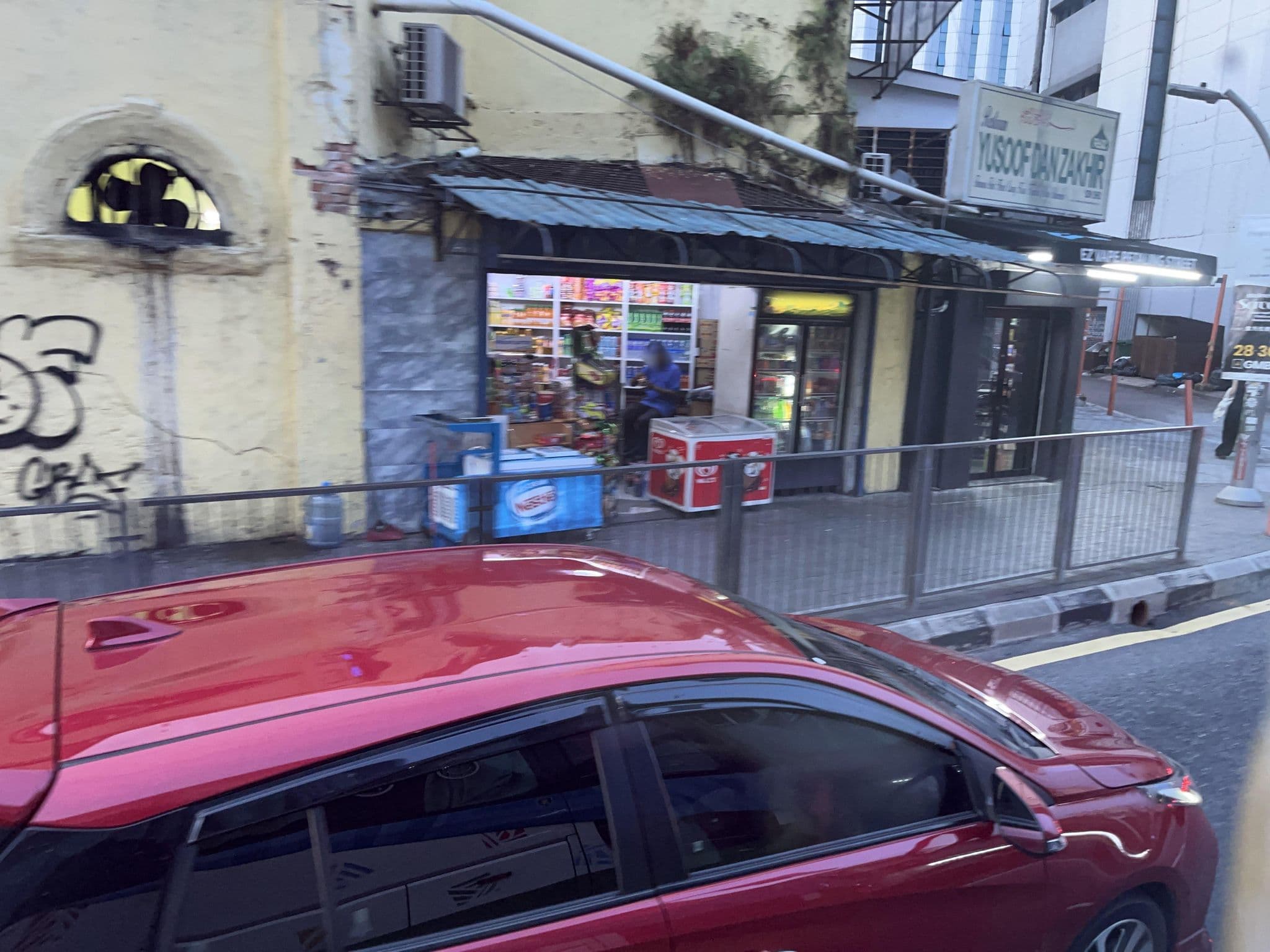 Street view near Wheeler's Guesthouse, Kuala Lumpur — © DriveWithHoang (CC BY-SA · Mapillary)