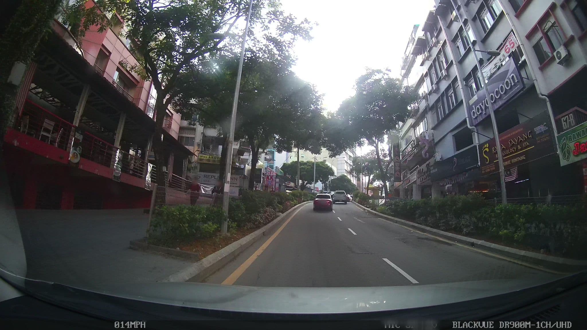 Street view near Daycocoon Hotel, Jalan Changkat, Bukit Bintang — © kaart_3 (CC BY-SA · Mapillary)