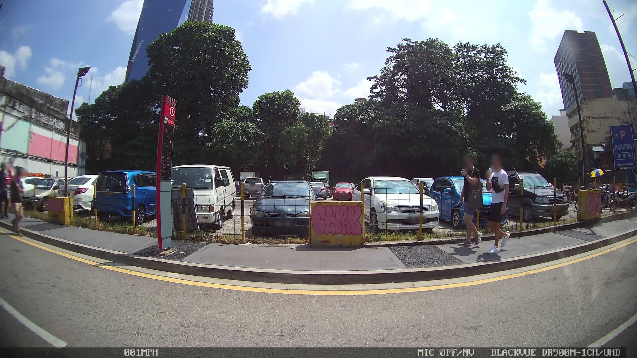 Street view near Mingle 名樂 Kuala Lumpur, Bukit Bintang — © kaart_3 (CC BY-SA · Mapillary)