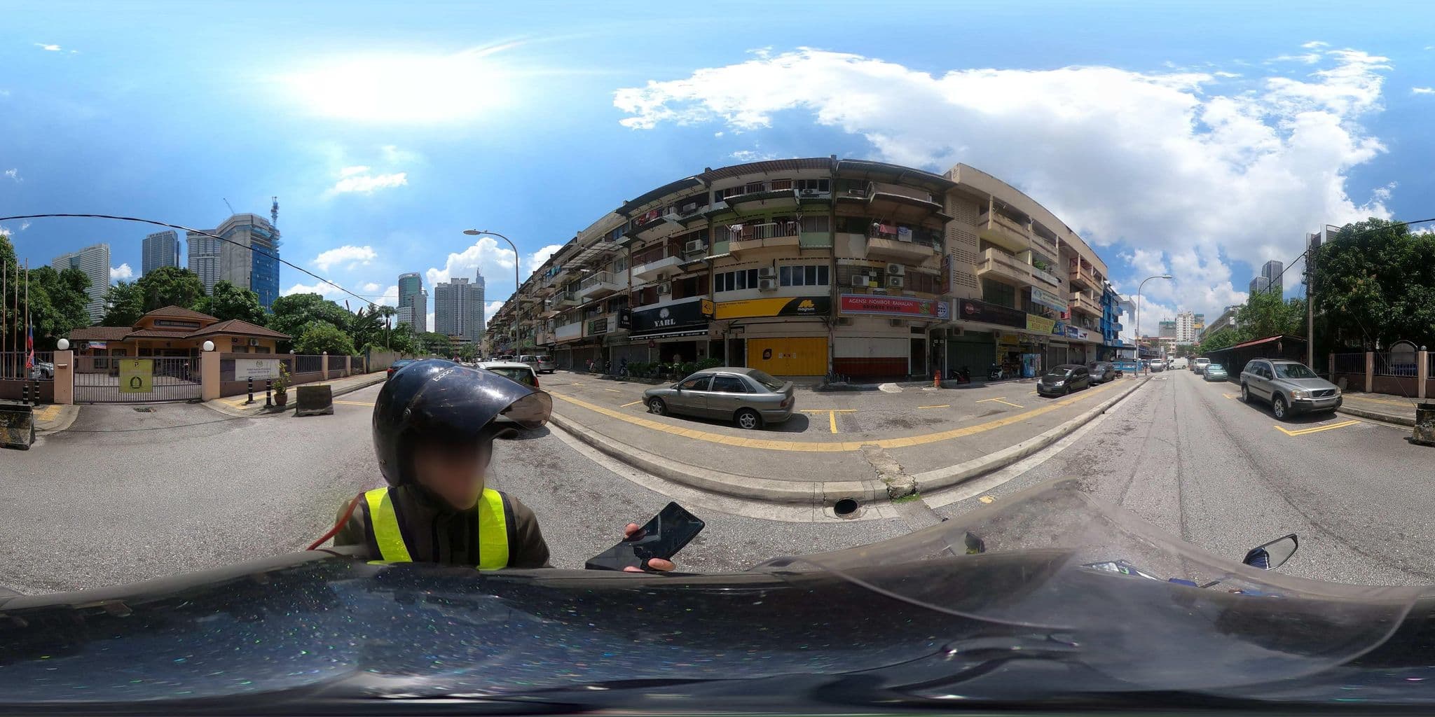 Street view near Bullockcart Bag Packers Hostel, Brickfields — © ahlang2 (CC BY-SA · Mapillary)