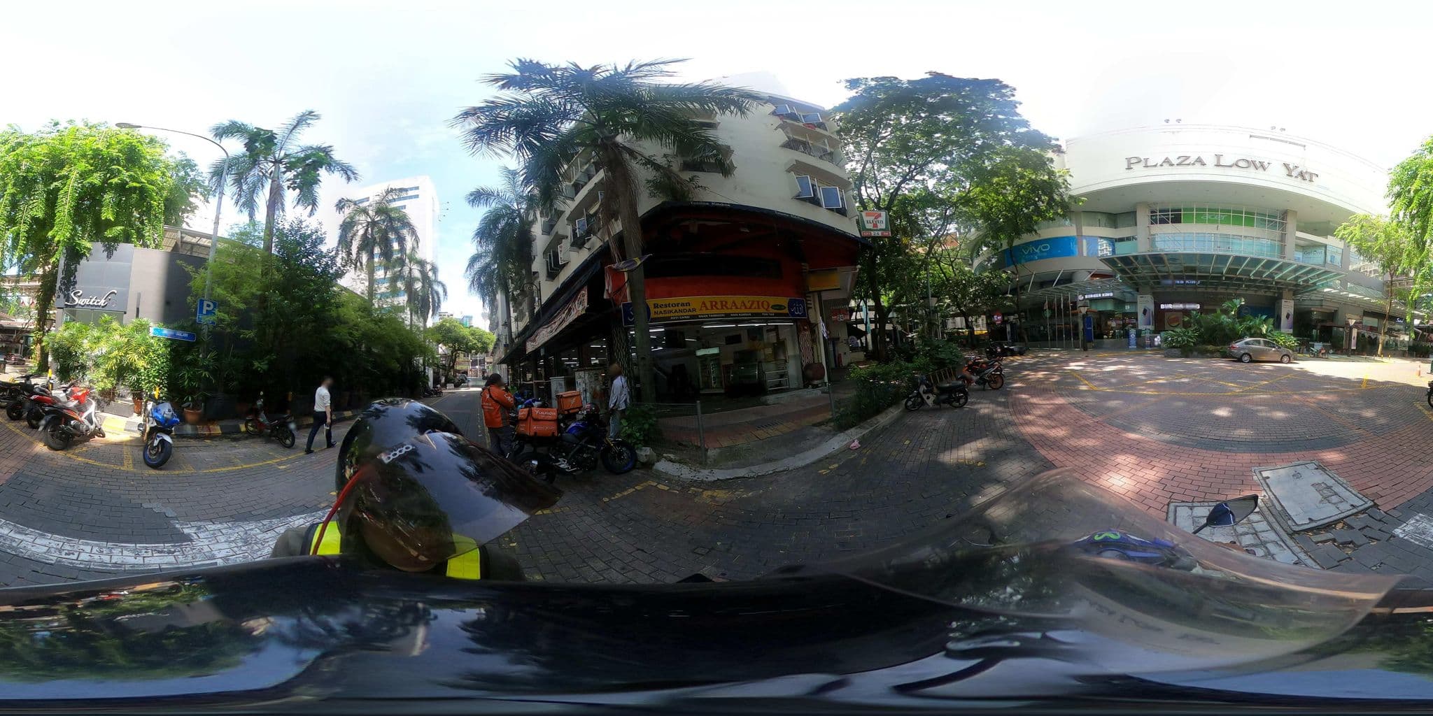 Street view near 403 Hotel Capitol, Bukit Bintang — © ahlang2 (CC BY-SA · Mapillary)