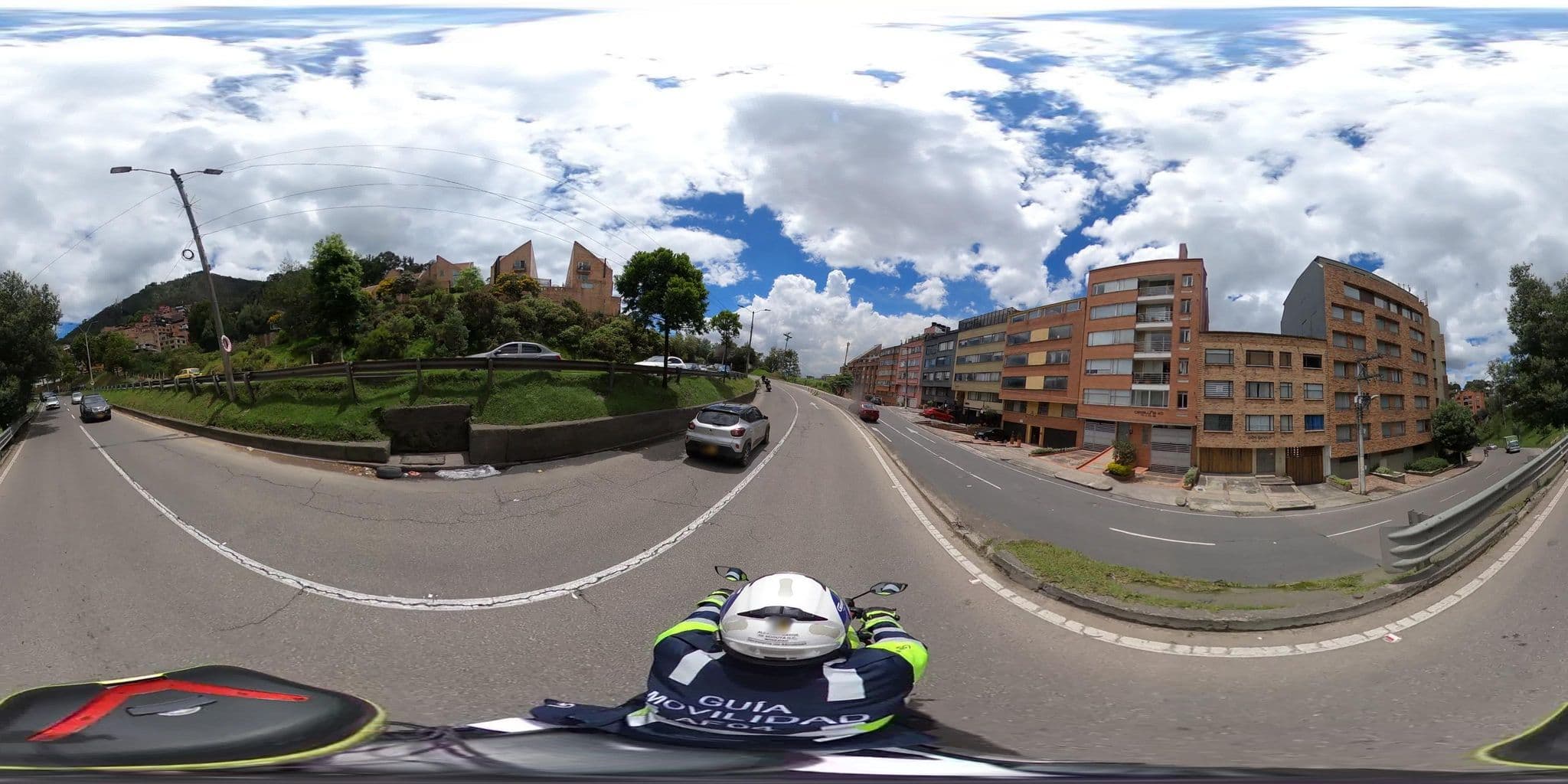 Street view near Hotel Viaggio Urbano, Bogotá