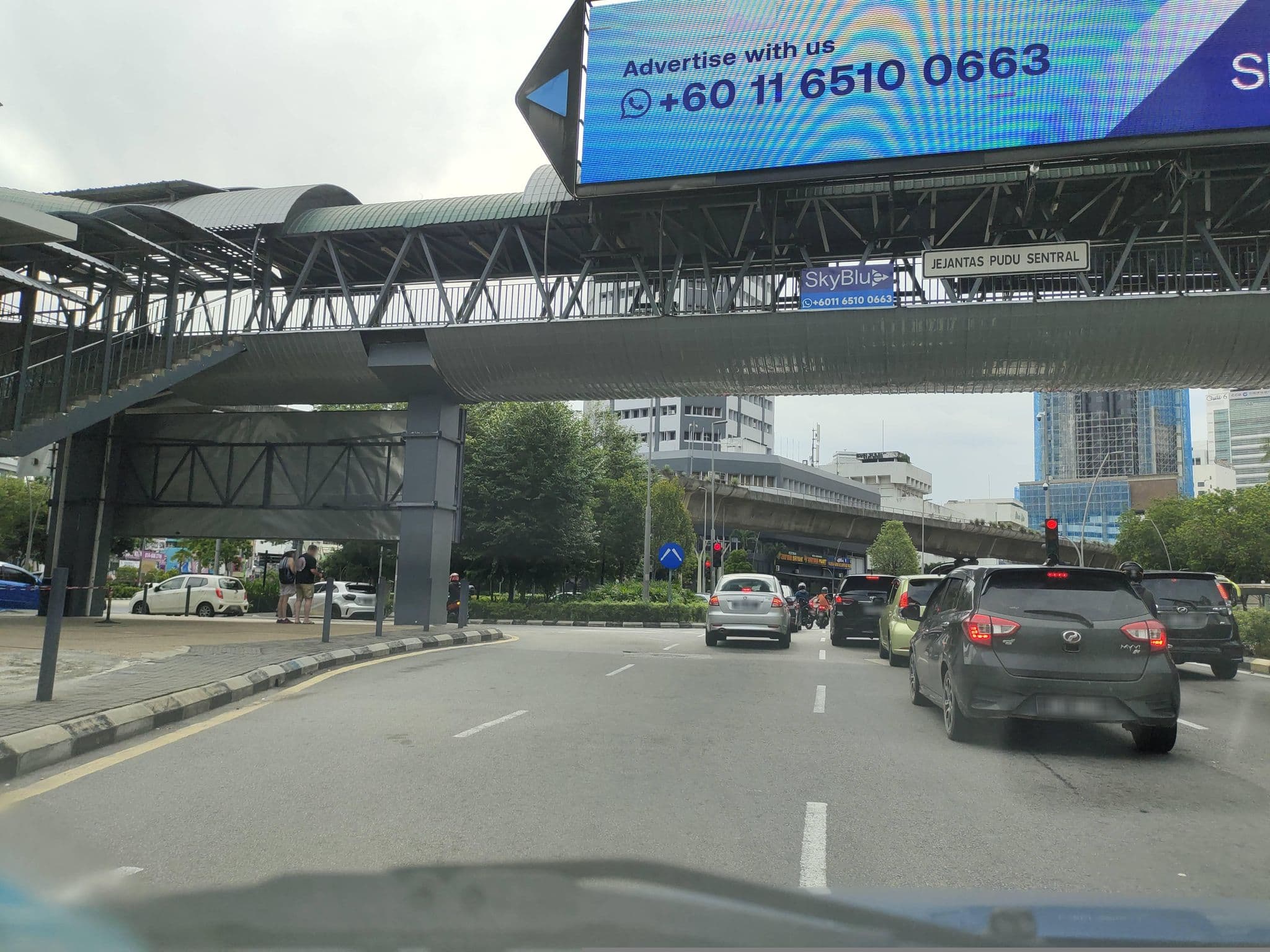 Street view near KL City Lodge, Bukit Bintang — © zh9567 (CC BY-SA · Mapillary)