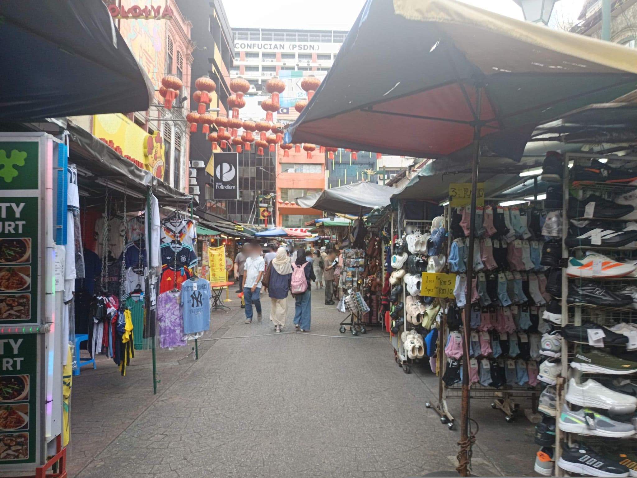 Street view near Chinatown Boutique Hotel, Bukit Bintang — © YikQin (CC BY-SA · Mapillary)