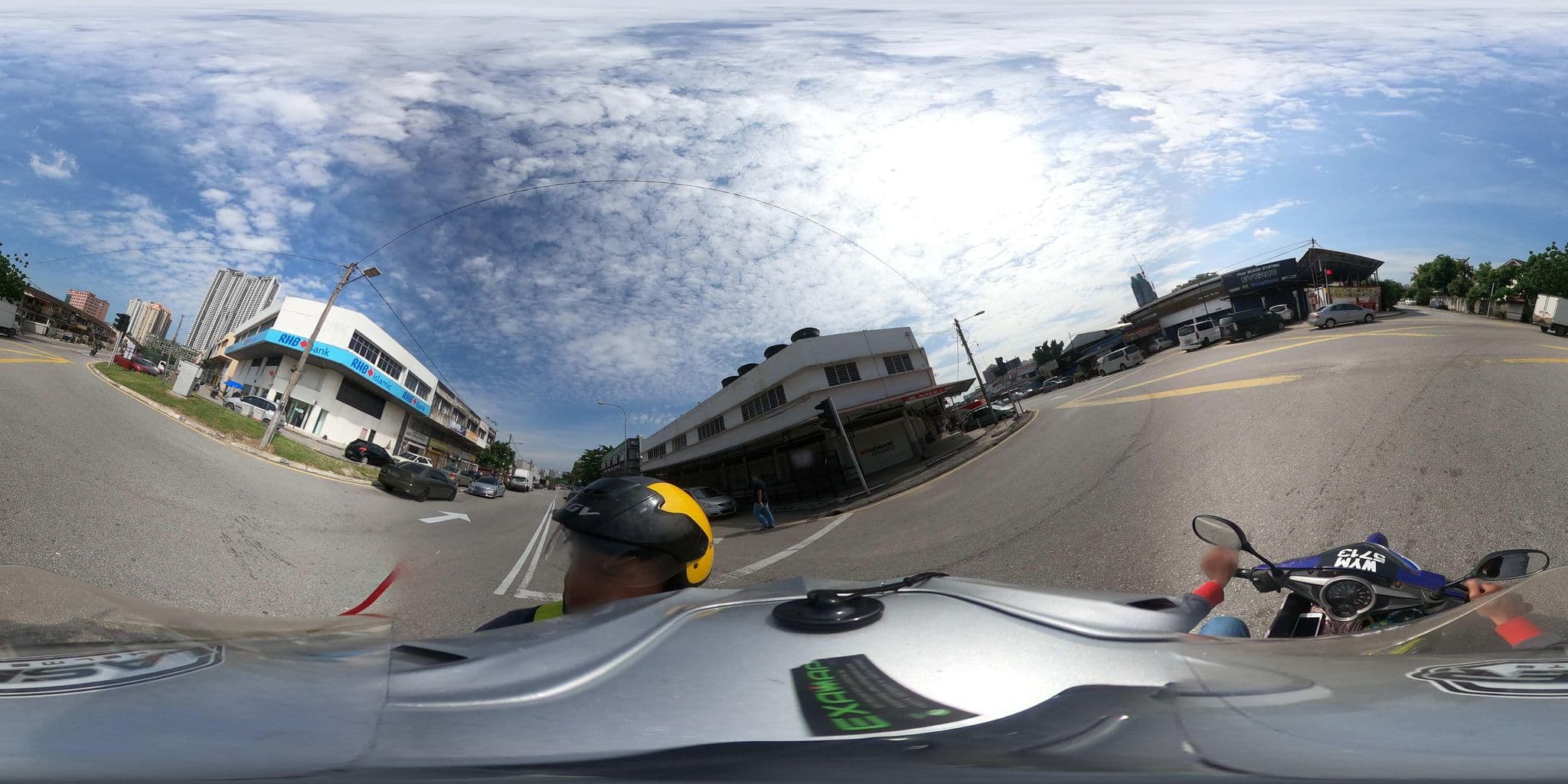 Street view near Ellie M. Garden Bintang Hotel, Sentul — © ahlang2 (CC BY-SA · Mapillary)