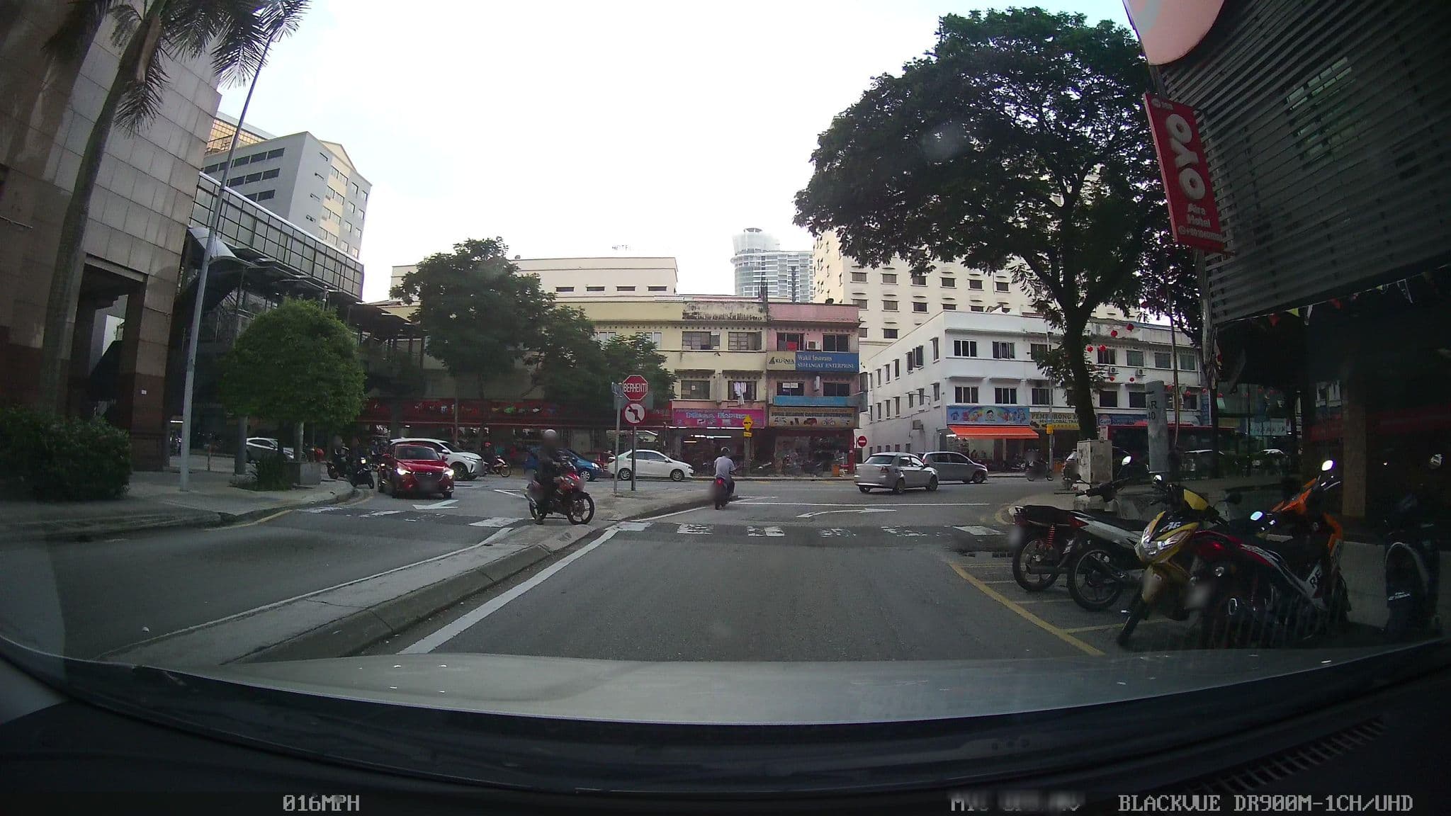 Street view near Citirus Hotel, Kampung Baru — © kaart_3 (CC BY-SA · Mapillary)