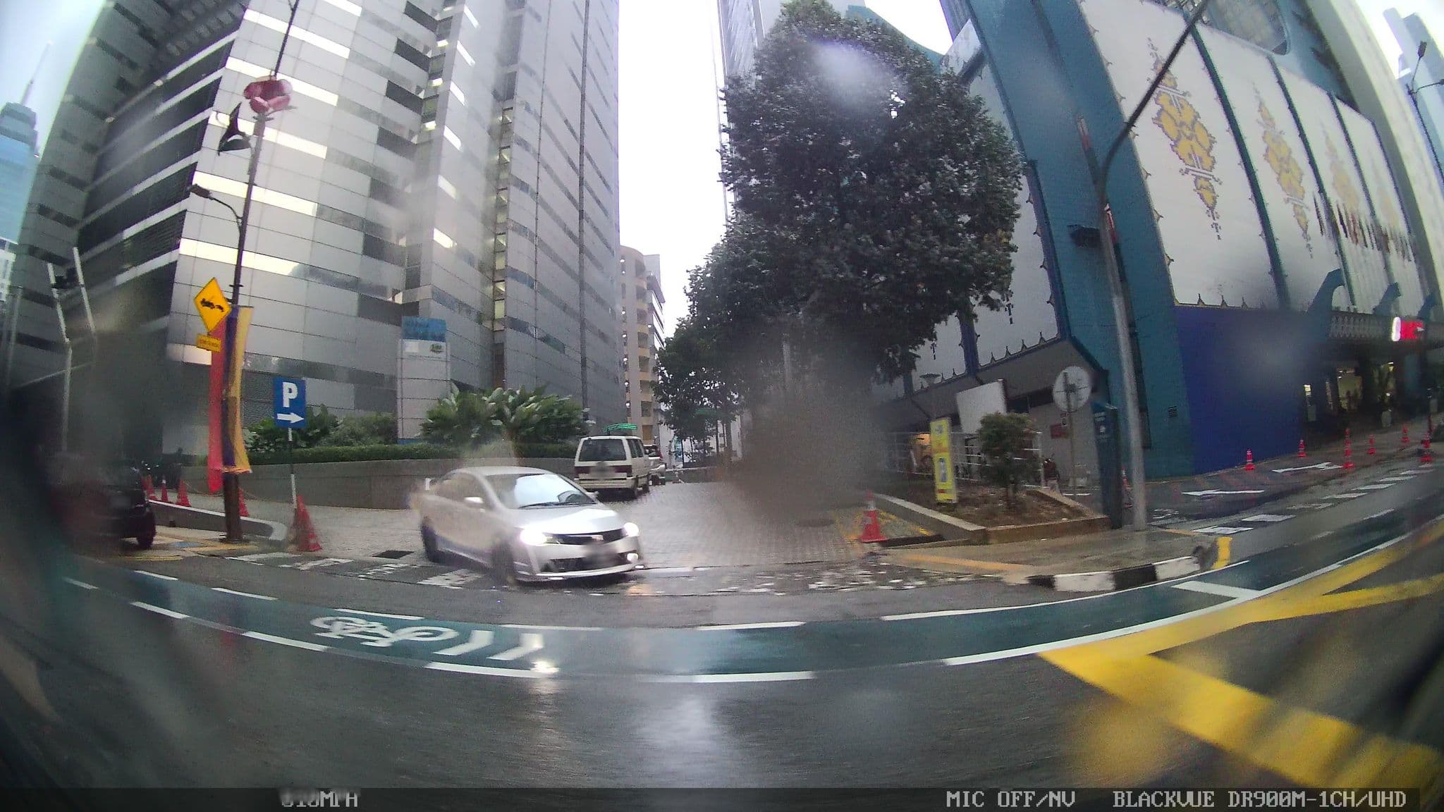 Street view near Summit Hotel KL City Centre, Kampung Baru — © kaart_4 (CC BY-SA · Mapillary)