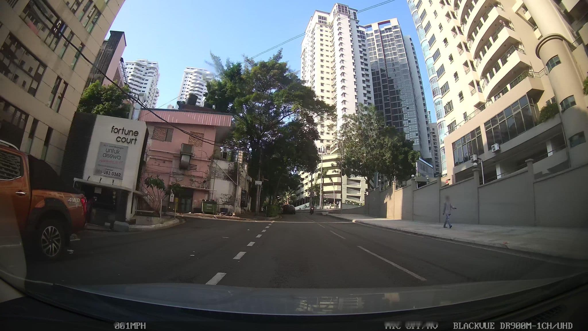 Street view near KamarSuites, Bukit Bintang — © kaart_3 (CC BY-SA · Mapillary)