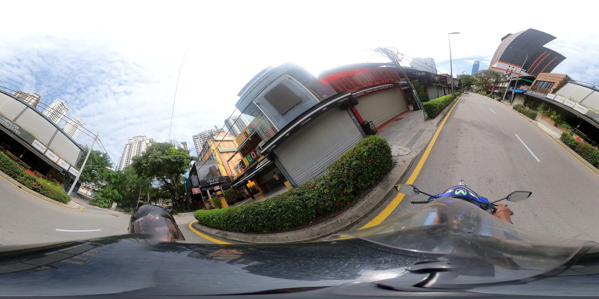 Street view near Pondok Lodge, Bukit Bintang — © ahlang2 (CC BY-SA · Mapillary)