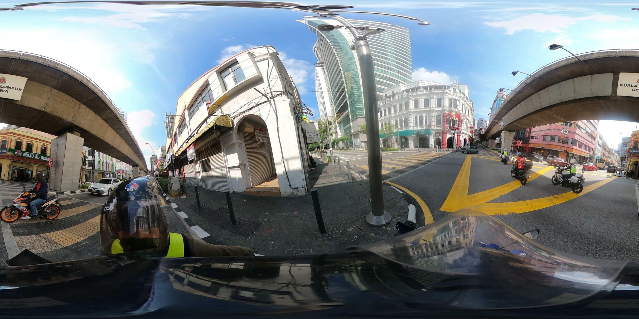Street view near sungai wang hotel, Kuala Lumpur — © ahlang2 (CC BY-SA · Mapillary)