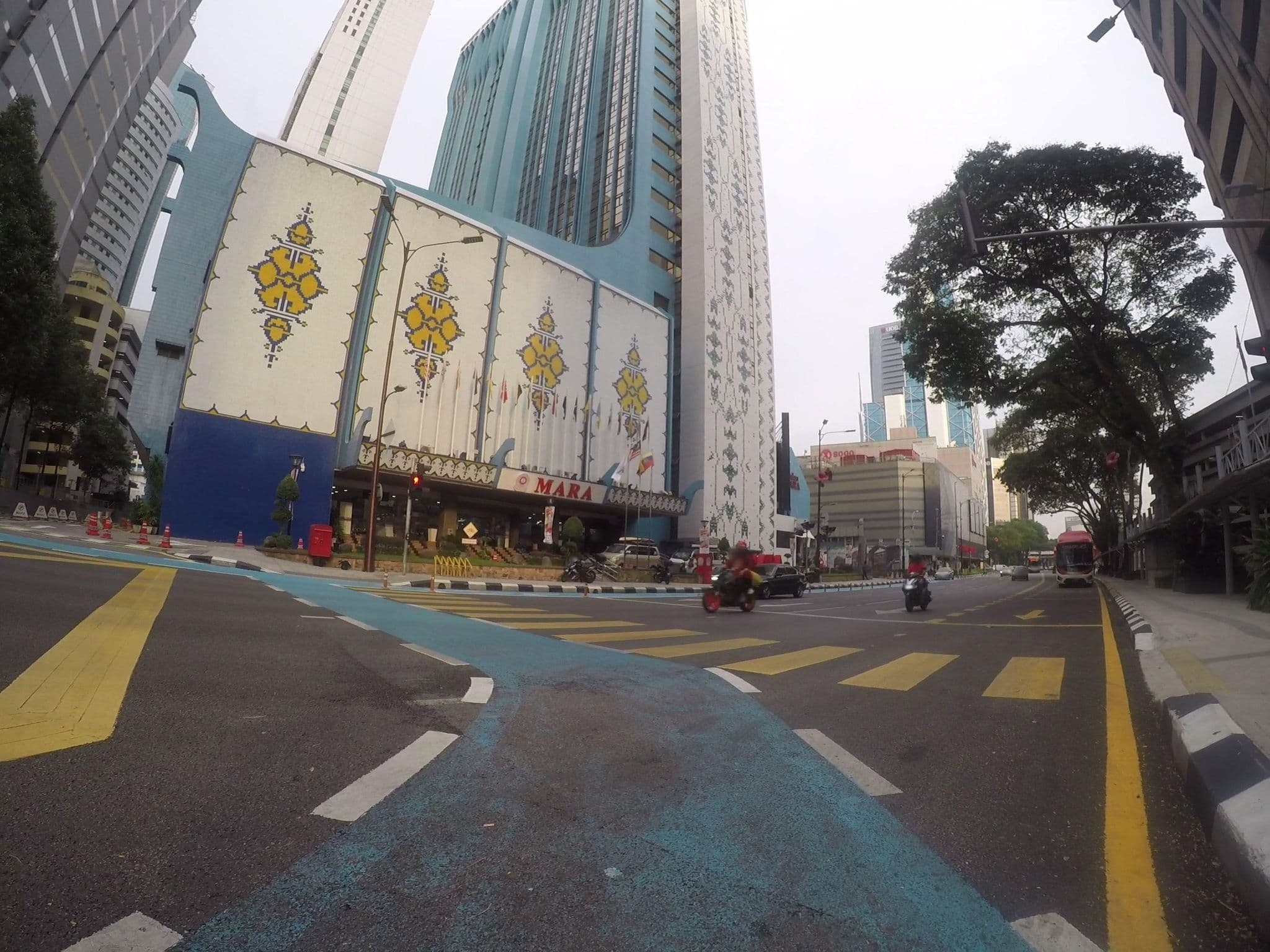 Street view near Workshop @ Quality Hotel, Kampung Baru — © Kaart_Local (CC BY-SA · Mapillary)