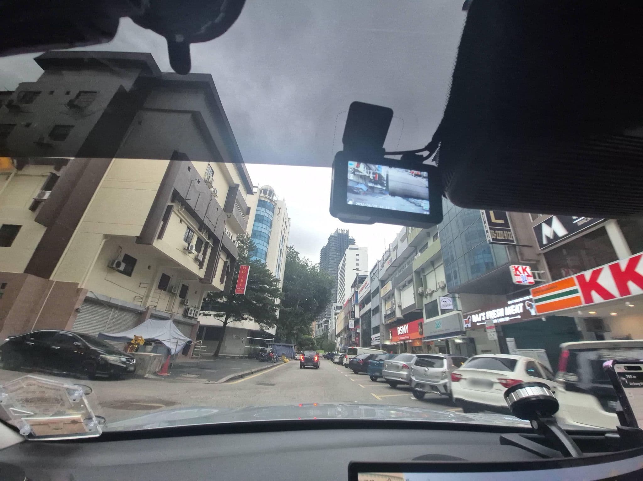 Street view near The Seven Residence, Kampung Baru — © lin_wang (CC BY-SA · Mapillary)