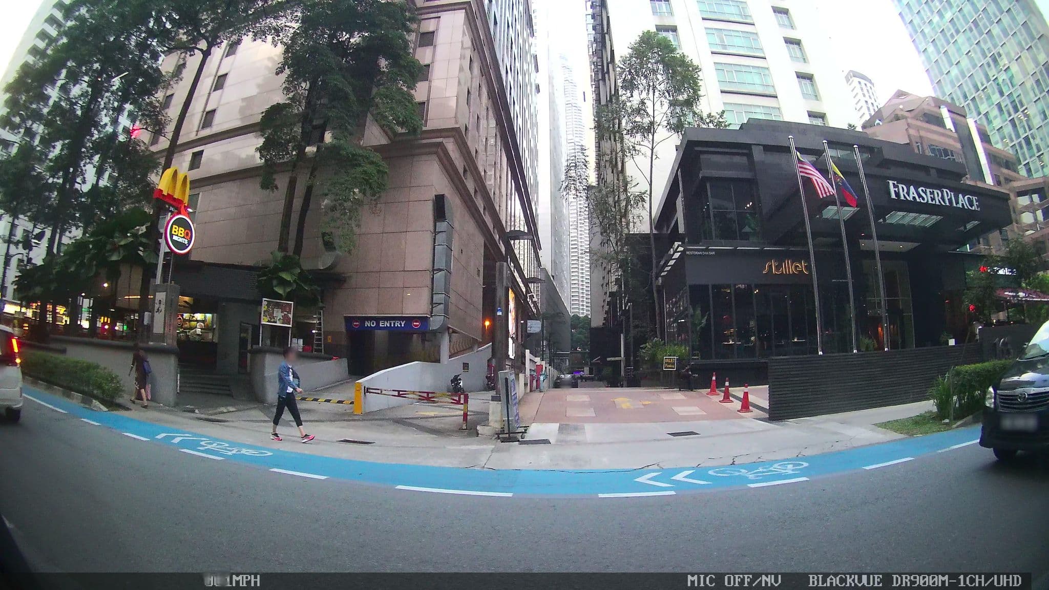 Street view near Fraser Place Kuala Lumpur, Bukit Bintang — © kaart_3 (CC BY-SA · Mapillary)
