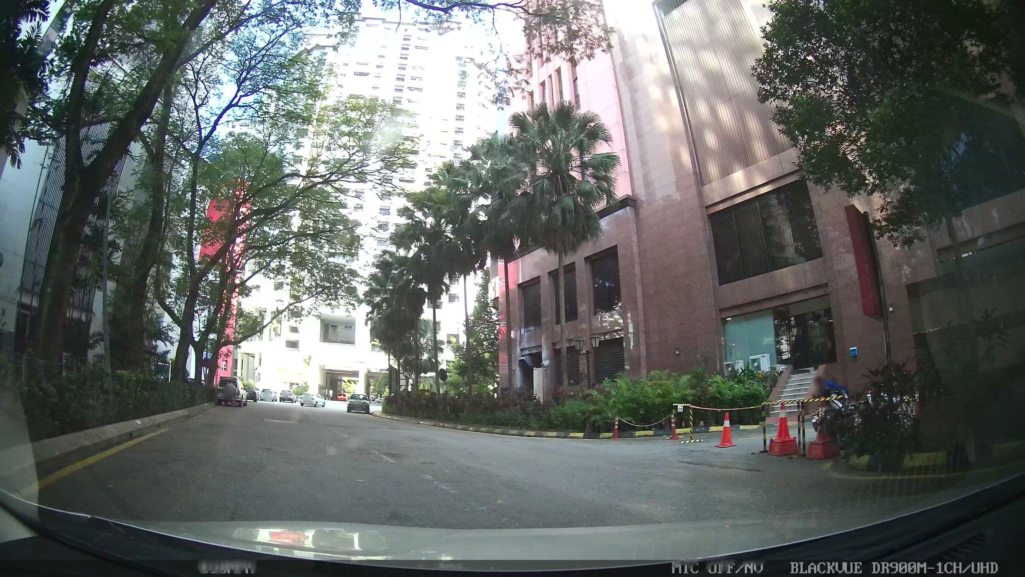 Street view near KPJ Male Hostel @ Vistana Condominium South Tower 1&2, Kampung Baru — © kaart_3 (CC BY-SA · Mapillary)