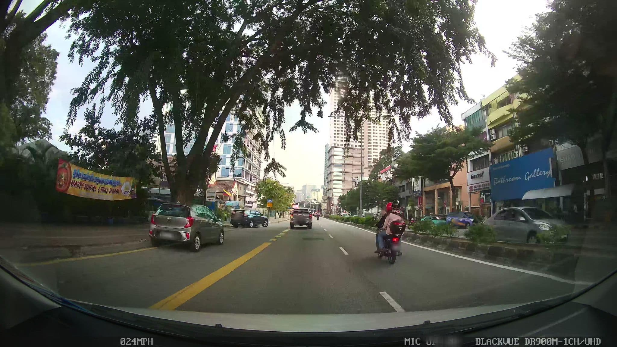 Street view near Hotel Mesra Inn, Sentul — © kaart_4 (CC BY-SA · Mapillary)