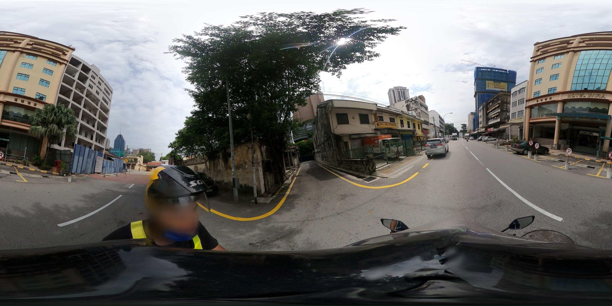 Street view near Hotel Wira , Kuala Lumpur, Kampung Baru — © ahlang2 (CC BY-SA · Mapillary)