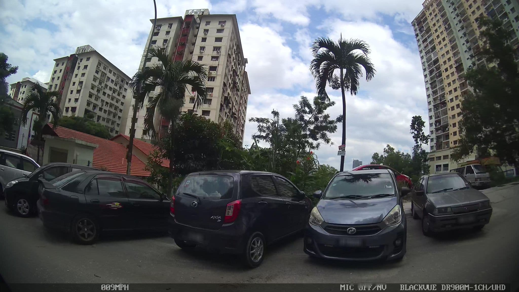 Street view near 她的心, Desa Petaling — © kaart5 (CC BY-SA · Mapillary)