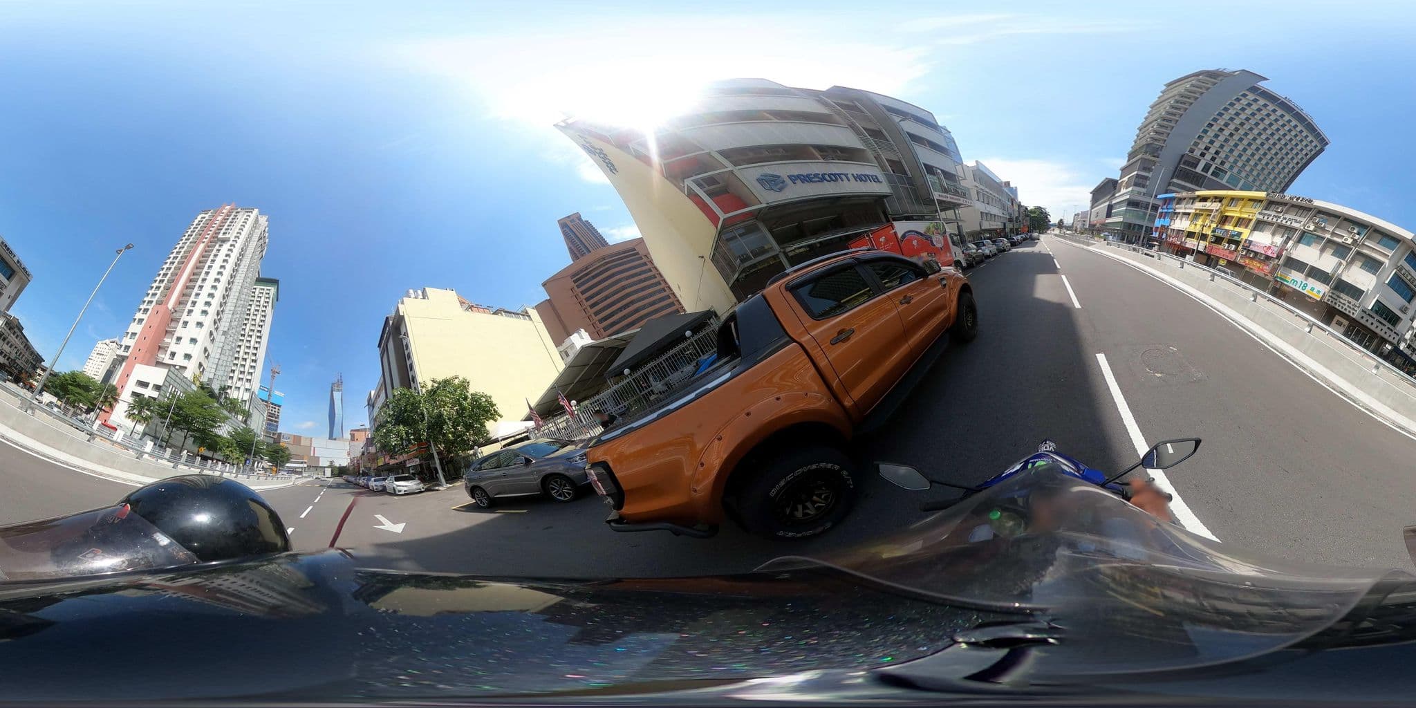 Street view near Taragon, Bukit Bintang — © ahlang2 (CC BY-SA · Mapillary)
