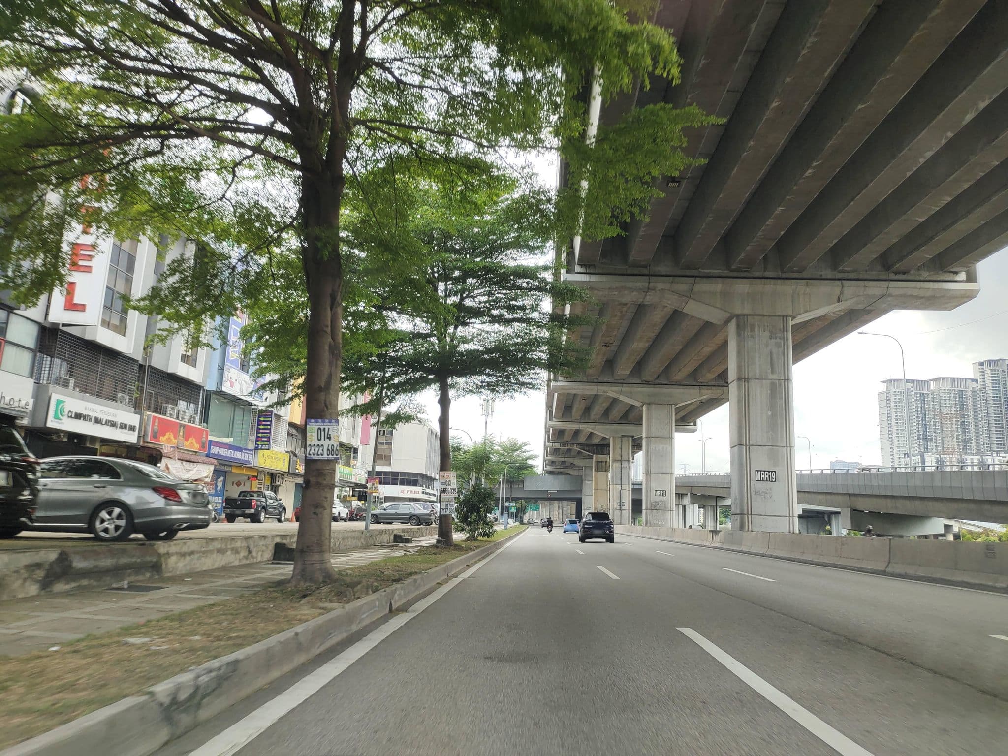 Street view near M Design Hotel @ Shamelin Perkasa, Taman Ikan Emas — © zh9567 (CC BY-SA · Mapillary)
