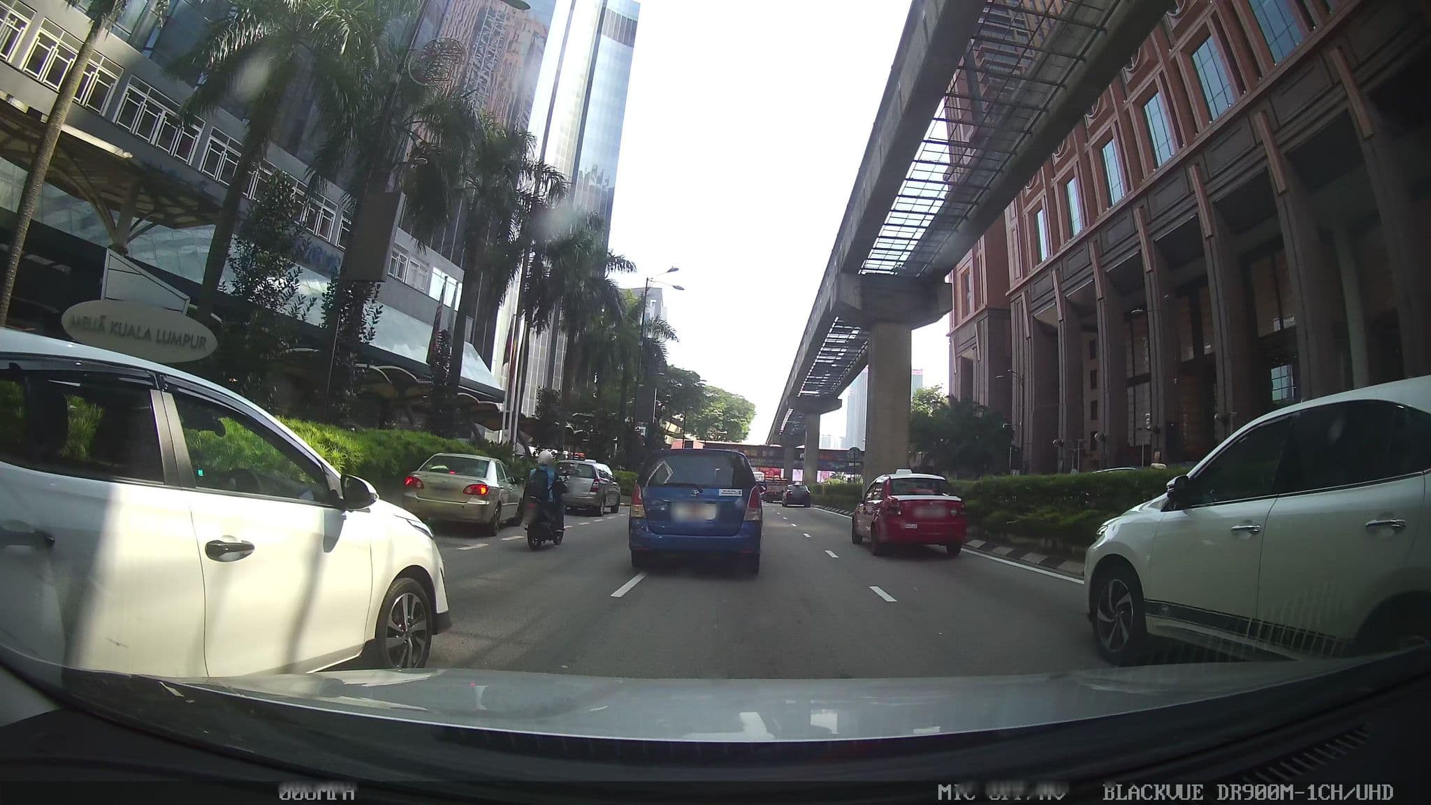 Street view near Berjaya Hotel & Resorts - Tower A, Bukit Bintang — © kaart_3 (CC BY-SA · Mapillary)