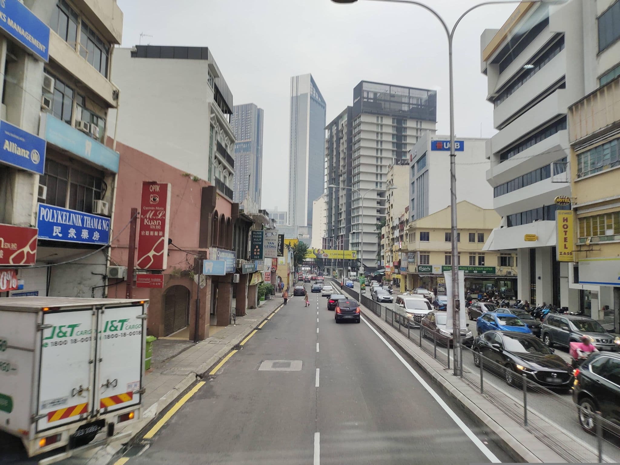 Street view near Sazz Hotel, Pudu — © zh9567 (CC BY-SA · Mapillary)