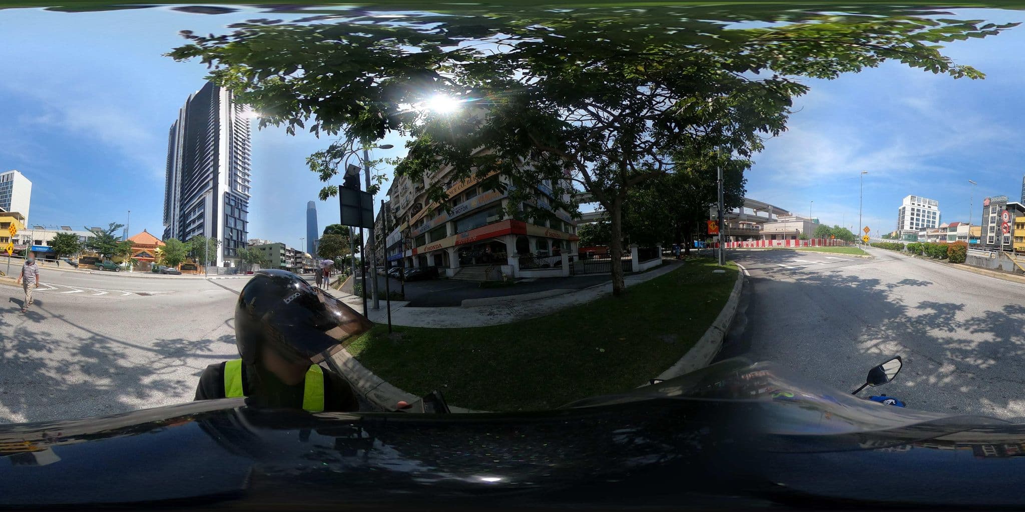 Street view near Sakura Boutique Hotel, Pudu — © ahlang2 (CC BY-SA · Mapillary)