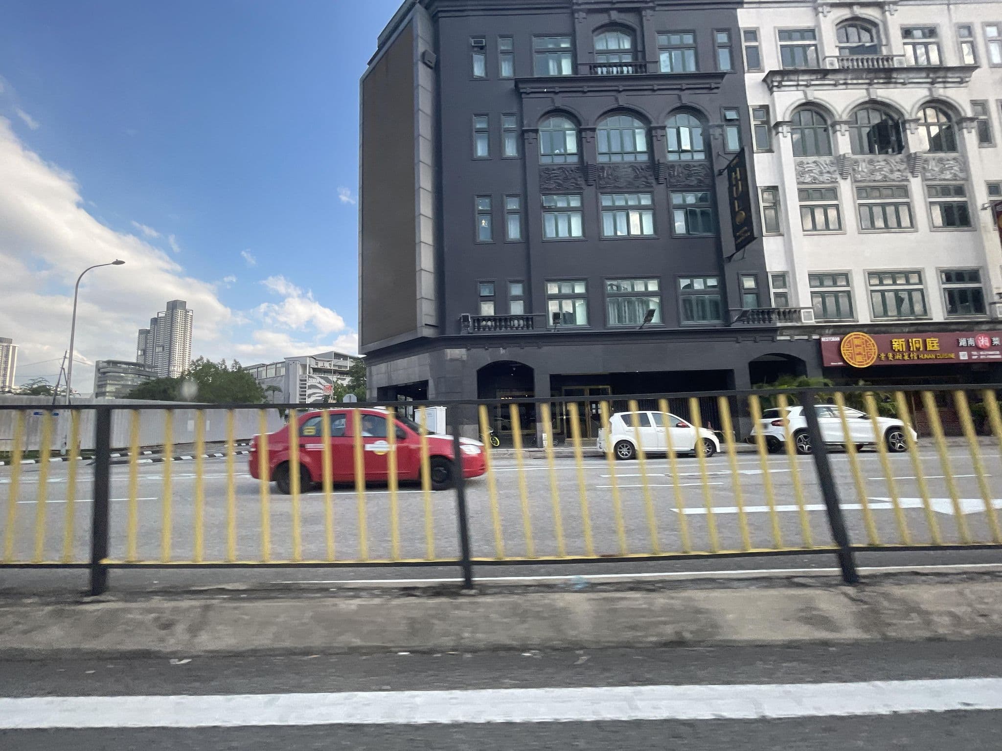 Street view near Leisure Inn Budget Hotel, Pudu — © filipb (CC BY-SA · Mapillary)