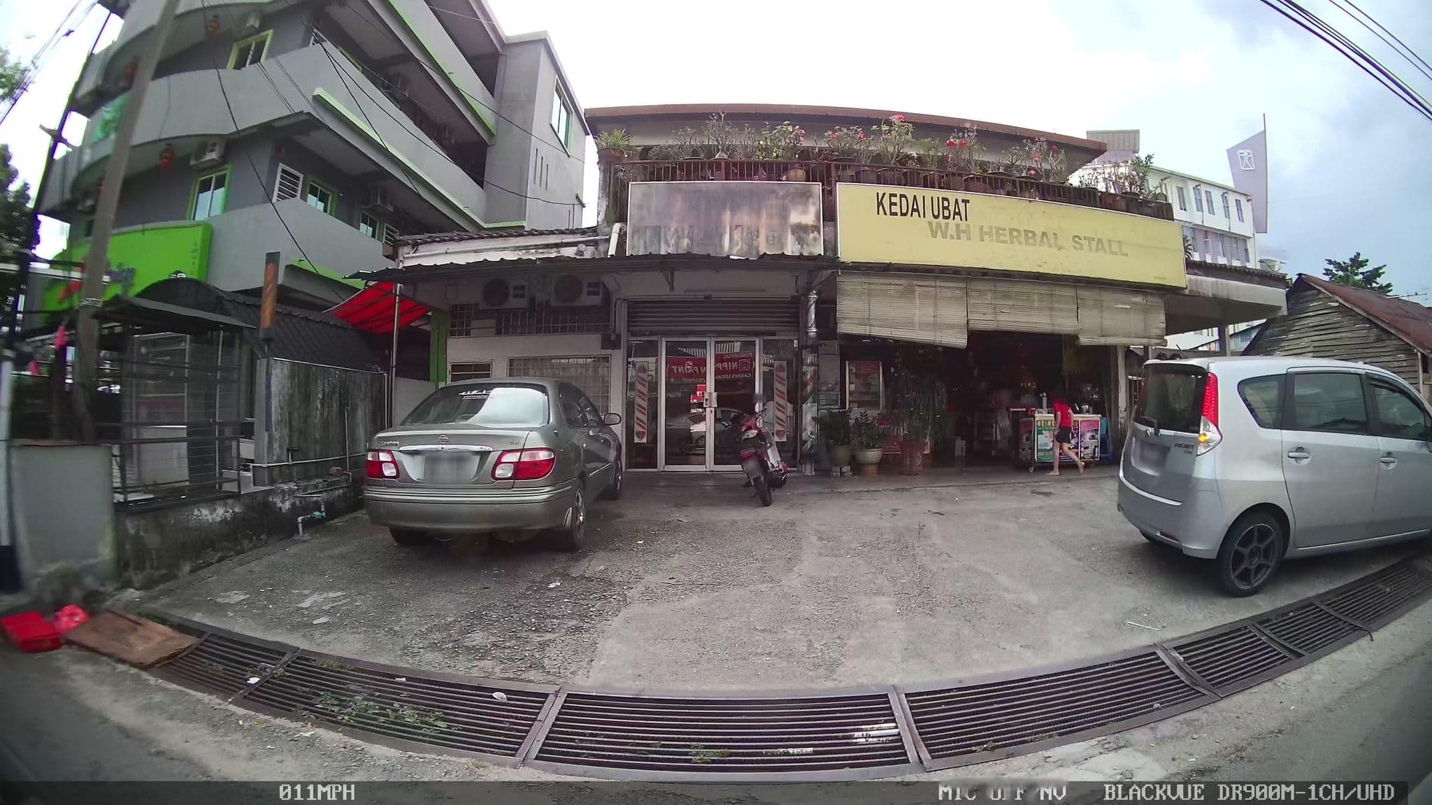 Street view near D'Olive Hotel, Ampang — © kaart_3 (CC BY-SA · Mapillary)