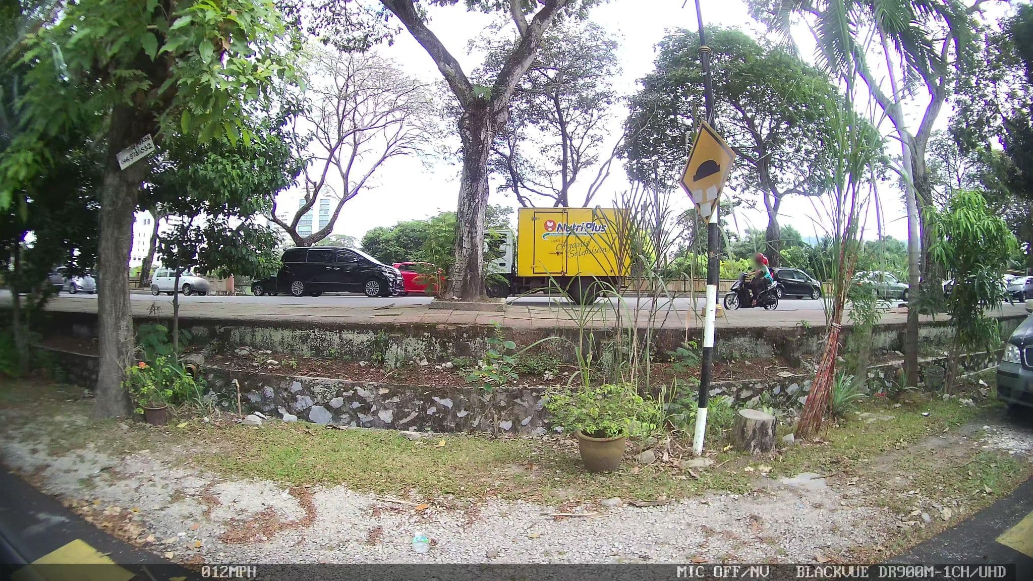 Street view near Hotel Lembah Maju, Ampang, Ampang — © kaart_3 (CC BY-SA · Mapillary)