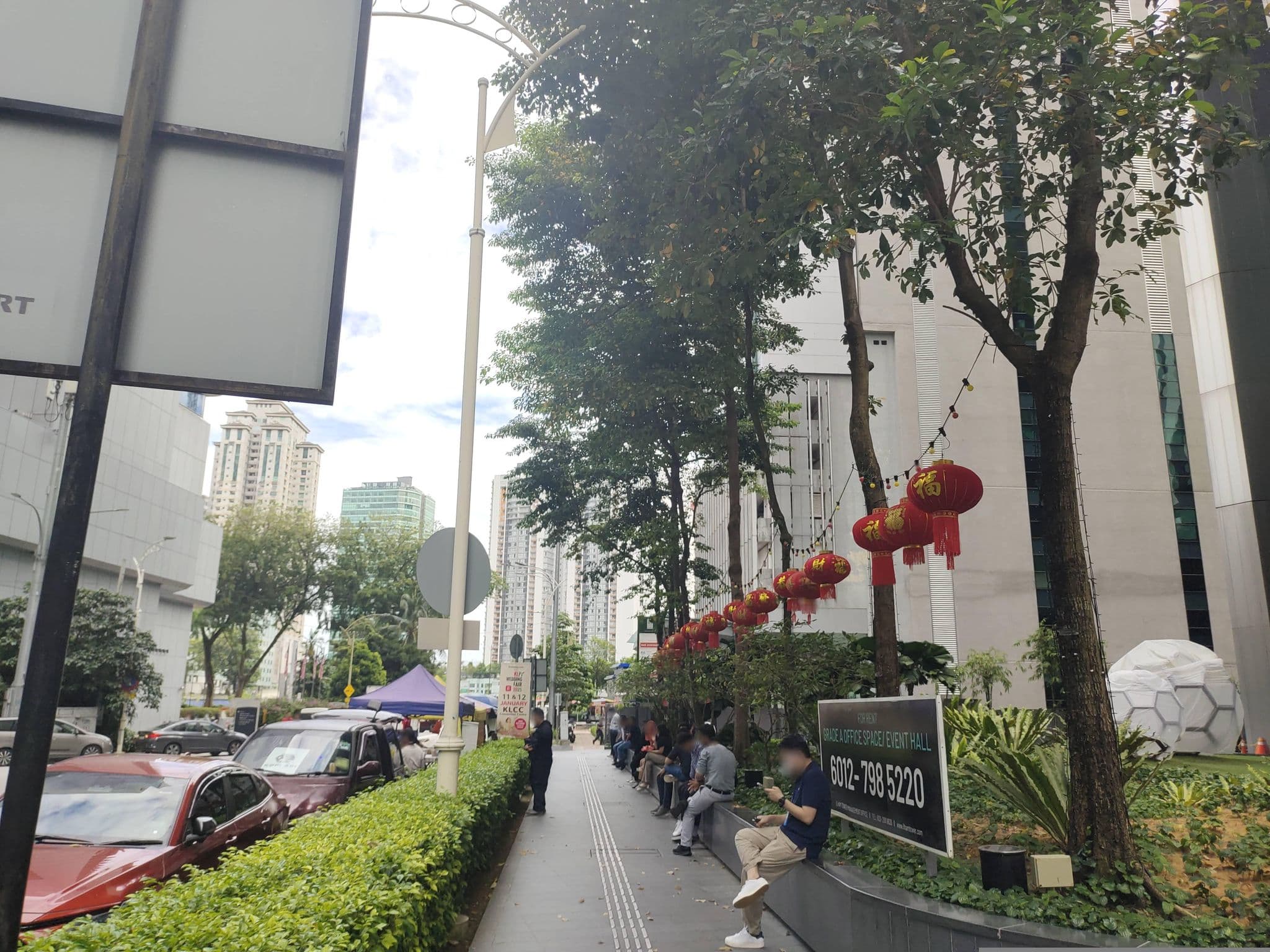 Street view near Swimming Pool, Bukit Bintang — © zh9567 (CC BY-SA · Mapillary)