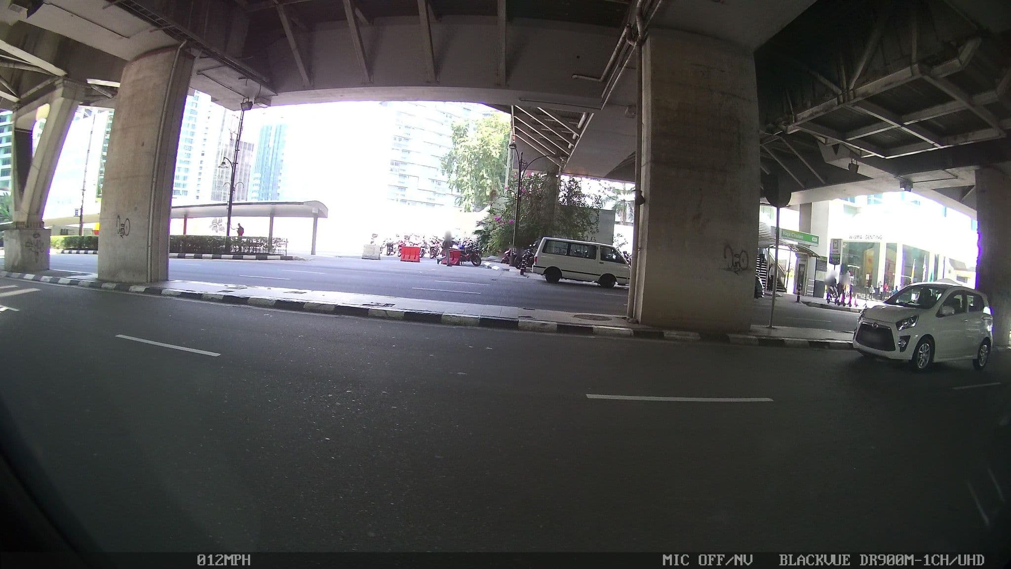 Street view near Permata Room @ Hotel Istana, Bukit Bintang — © kaart_3 (CC BY-SA · Mapillary)