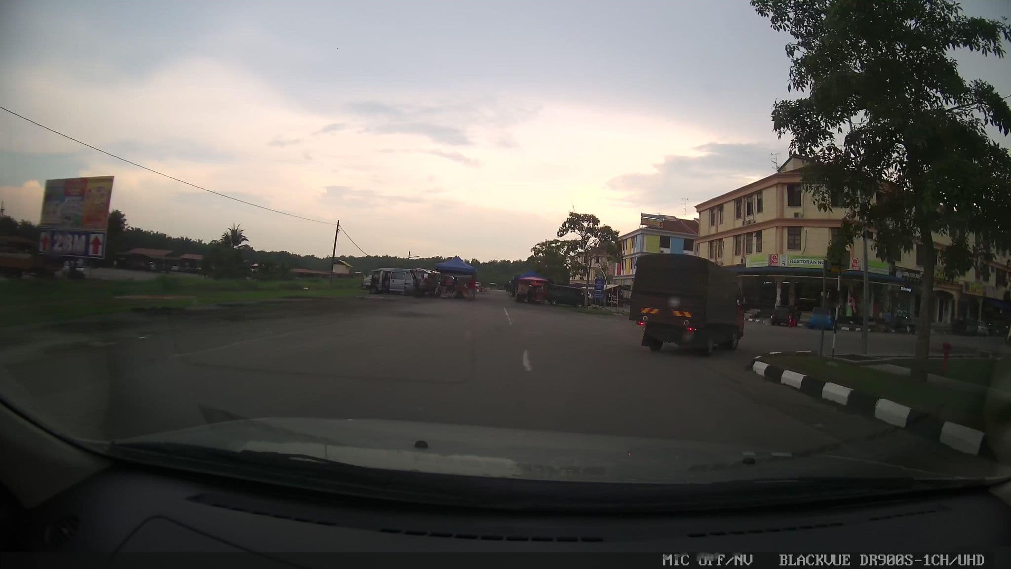 Street view near Seaview Resort, Kukup, Kukup — © grobin (CC BY-SA · Mapillary)